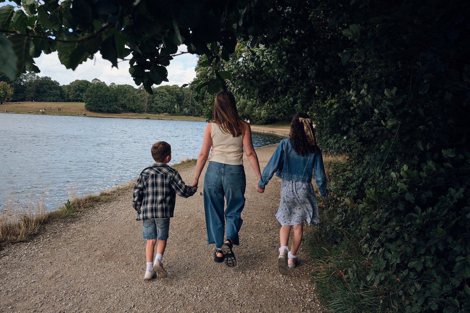 family-photographer-yorkshire-roundhay-park-leeds-1600-1884.JPG