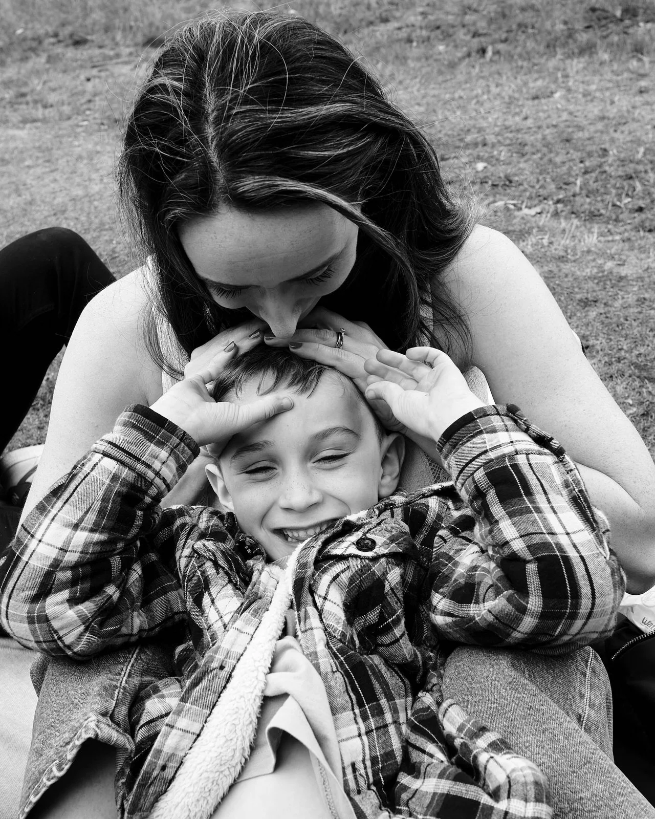 family-photographer-yorkshire-roundhay-park-leeds-1600-1900.JPG