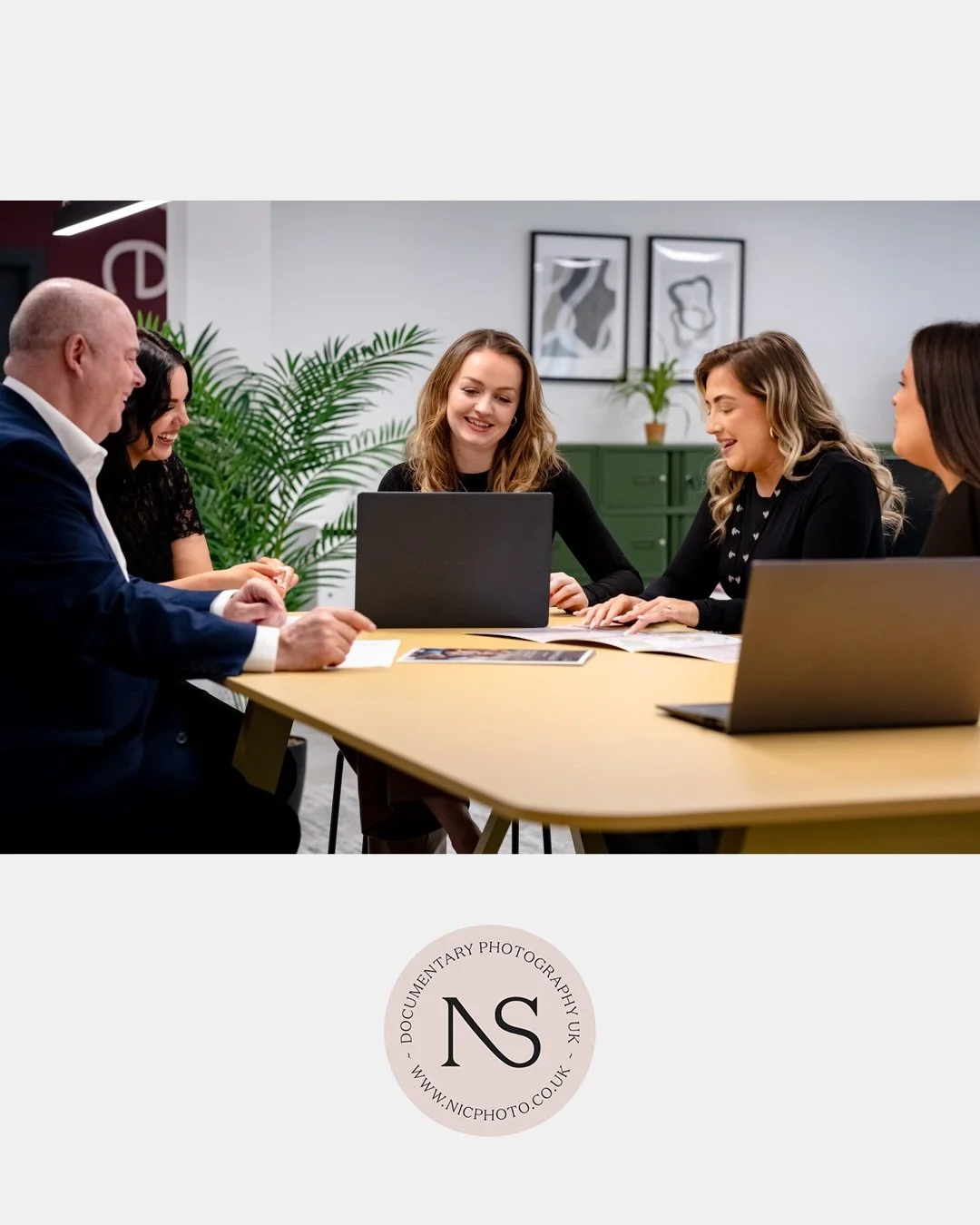 Working with the lovely people @harronhomes on creating a library of images that best reflect their work culture both in the offices and on site 🏠.

#brandphotographerleeds #leedsphotographer #fujifilmuk 

📷 Tech info: shot with Fujifilm XT5&rsquo;