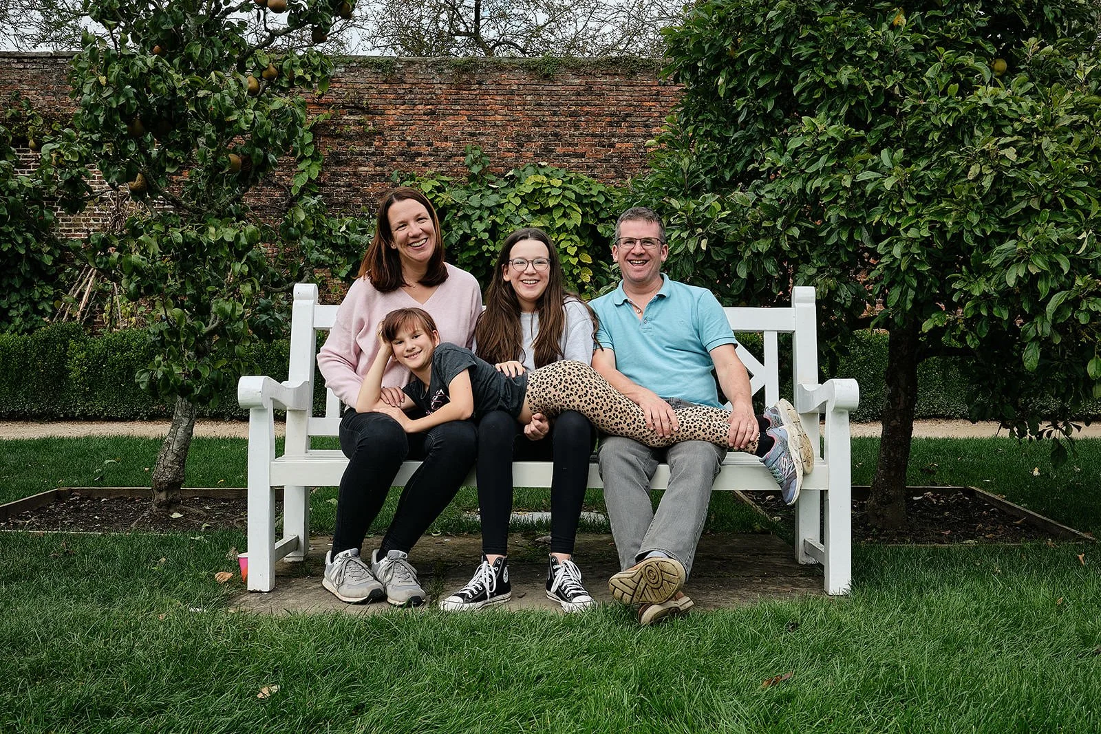 family-portrait-photographer-relaxed-leeds-yorkshire-1600-2954.JPG
