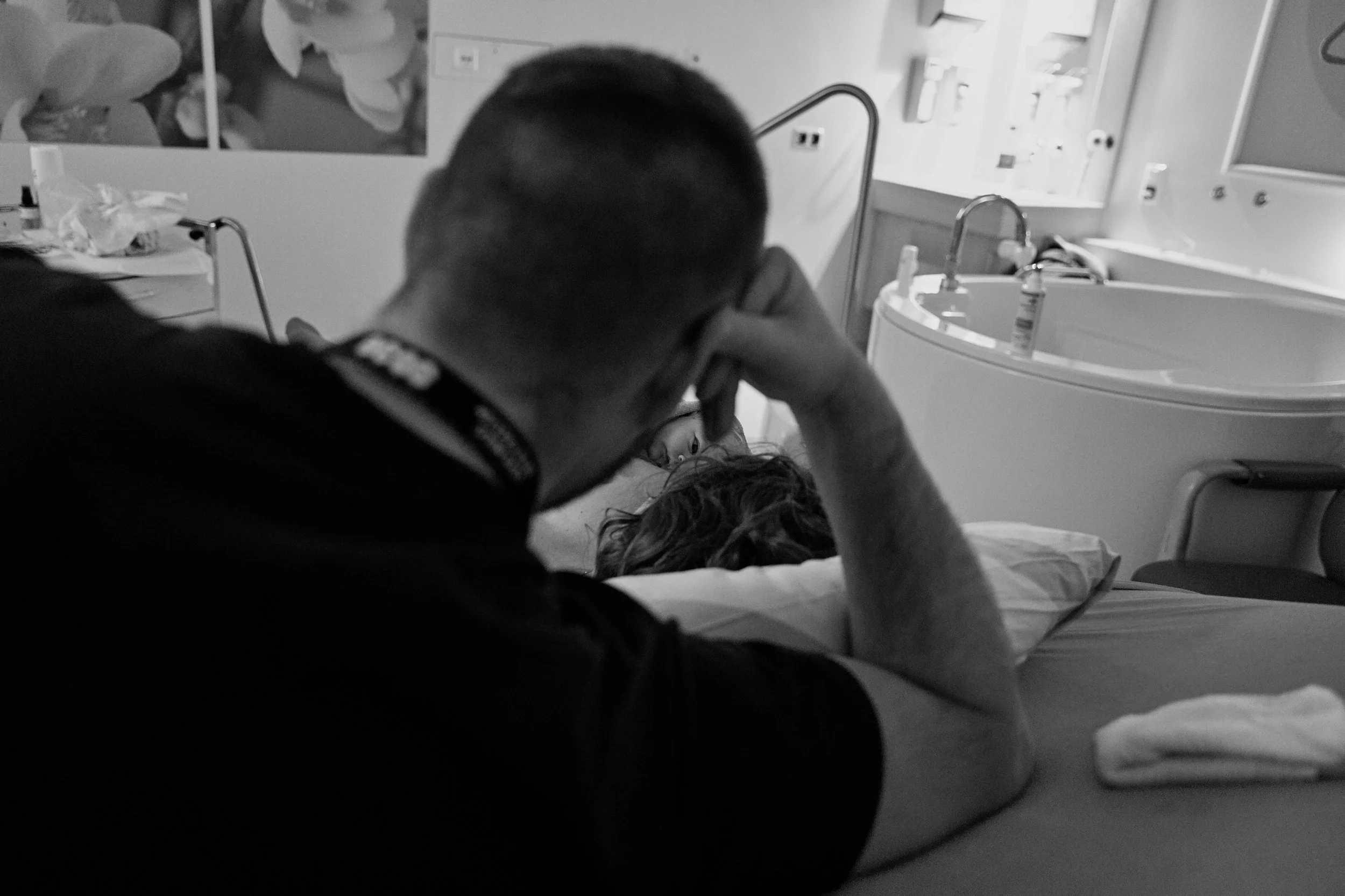 Geburtsreportage_Fiona_Lovis Trummer Photography_HAUTNAH 504.jpg