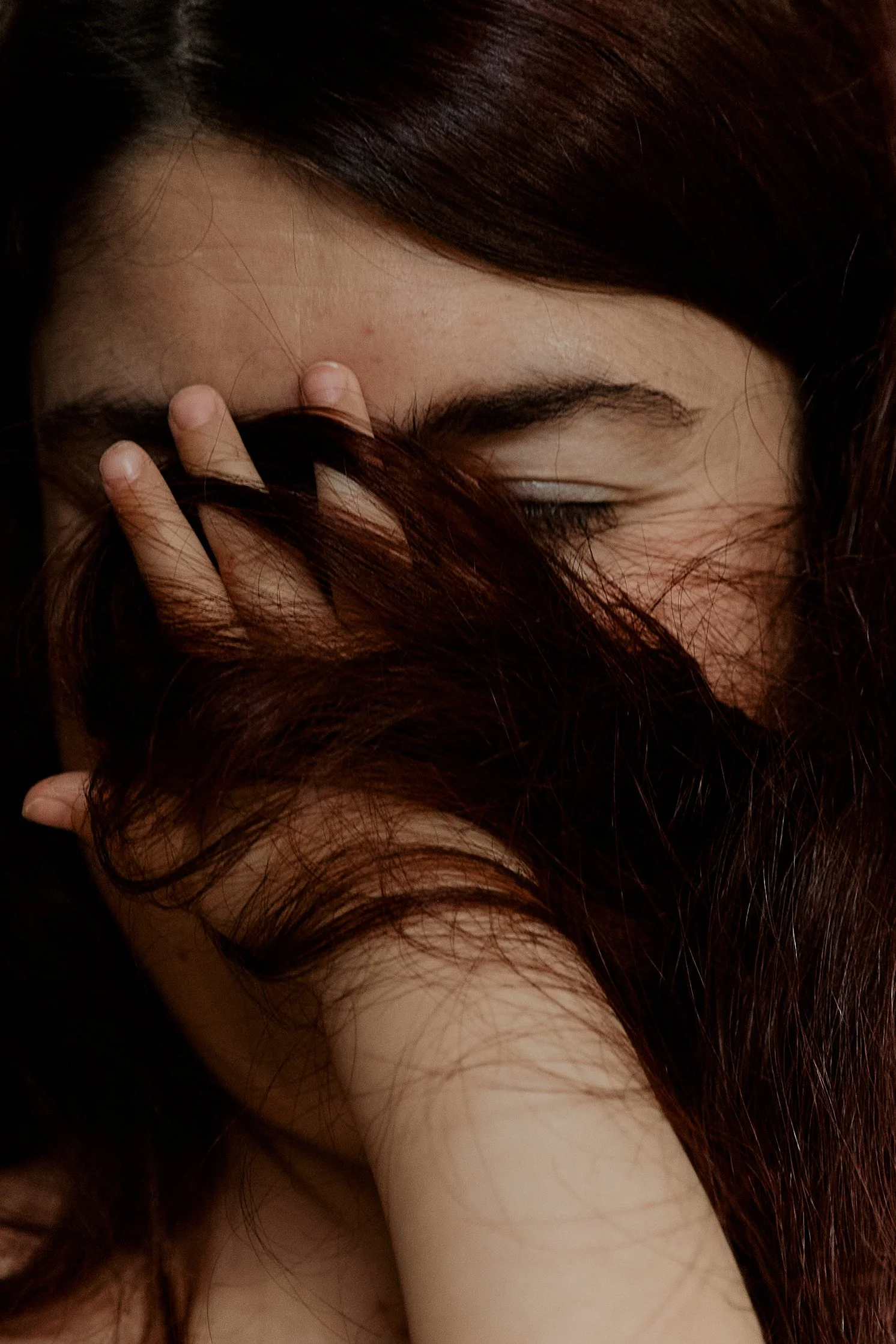 Anna_Motherhood_Stillshooting_HAUTNAH_Lovis Trummer Photography_2026_2 131.jpg