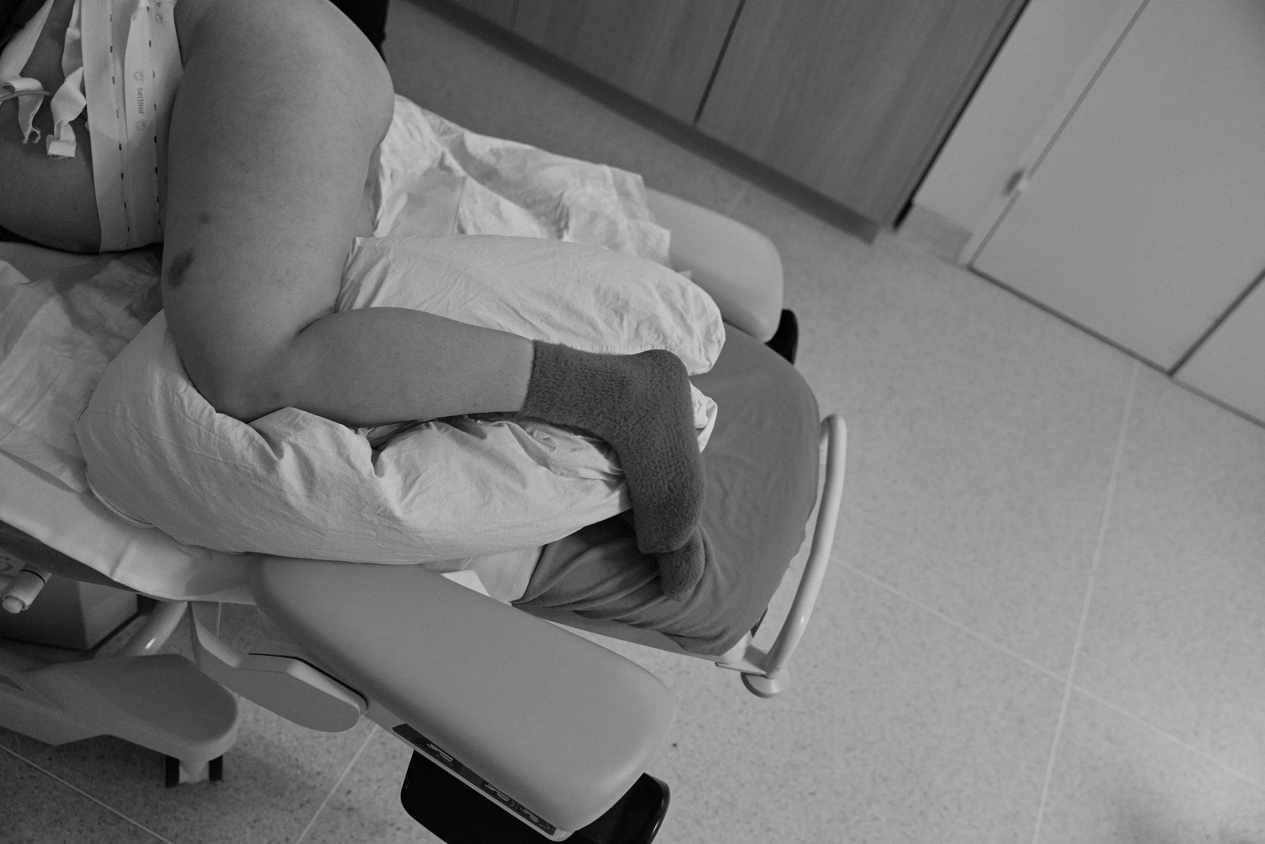 Geburtsreportage_Fiona_Lovis Trummer Photography_HAUTNAH 156.jpg
