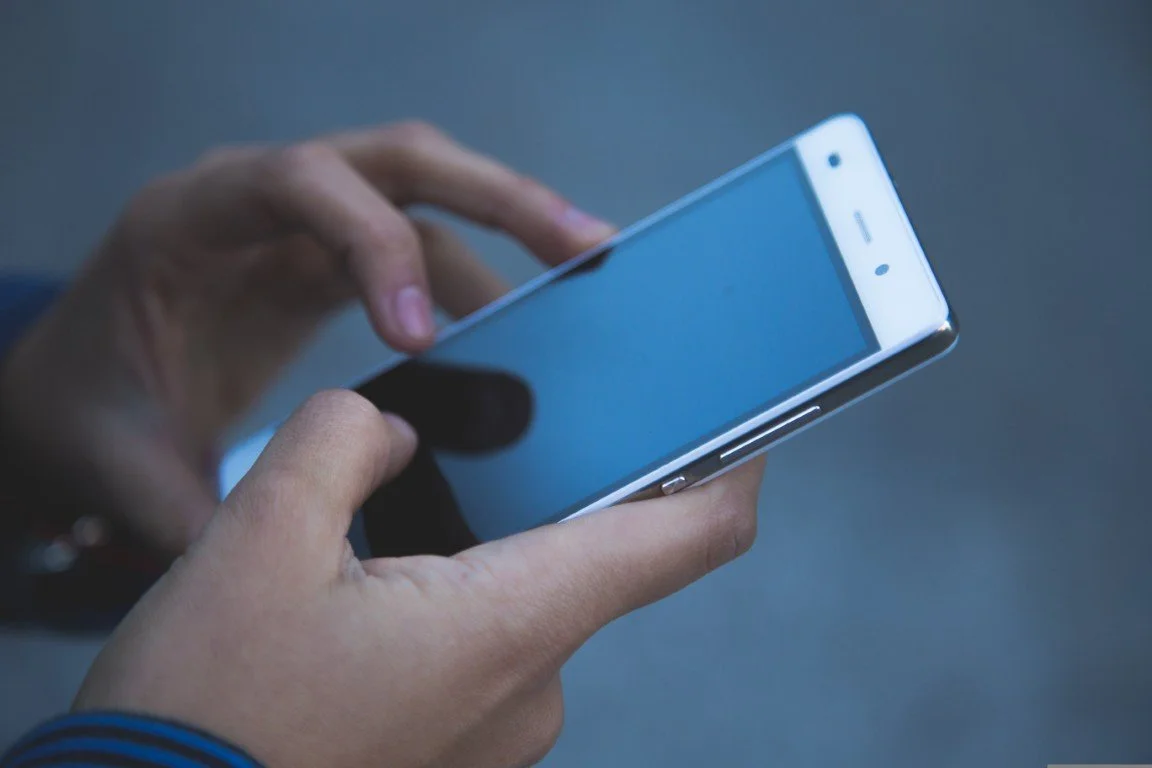 Un PMS utilisable sur application : quels avantages pour les hôteliers ?