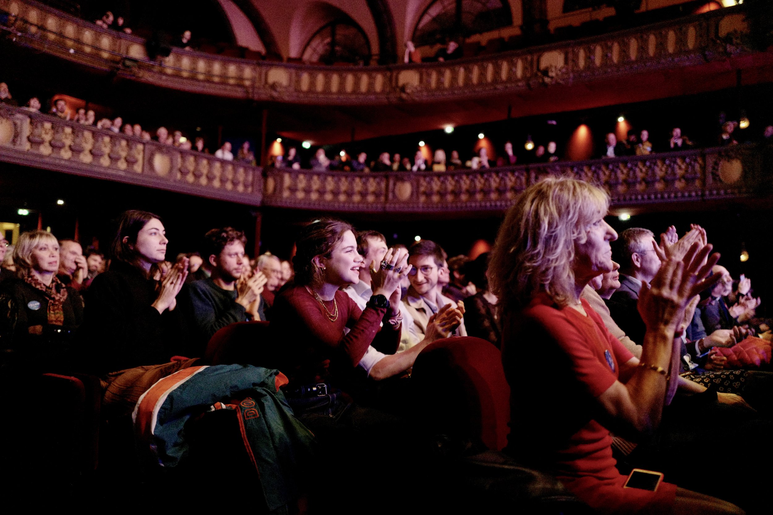 Premier Grand Meeting au Trianon, Paris 18