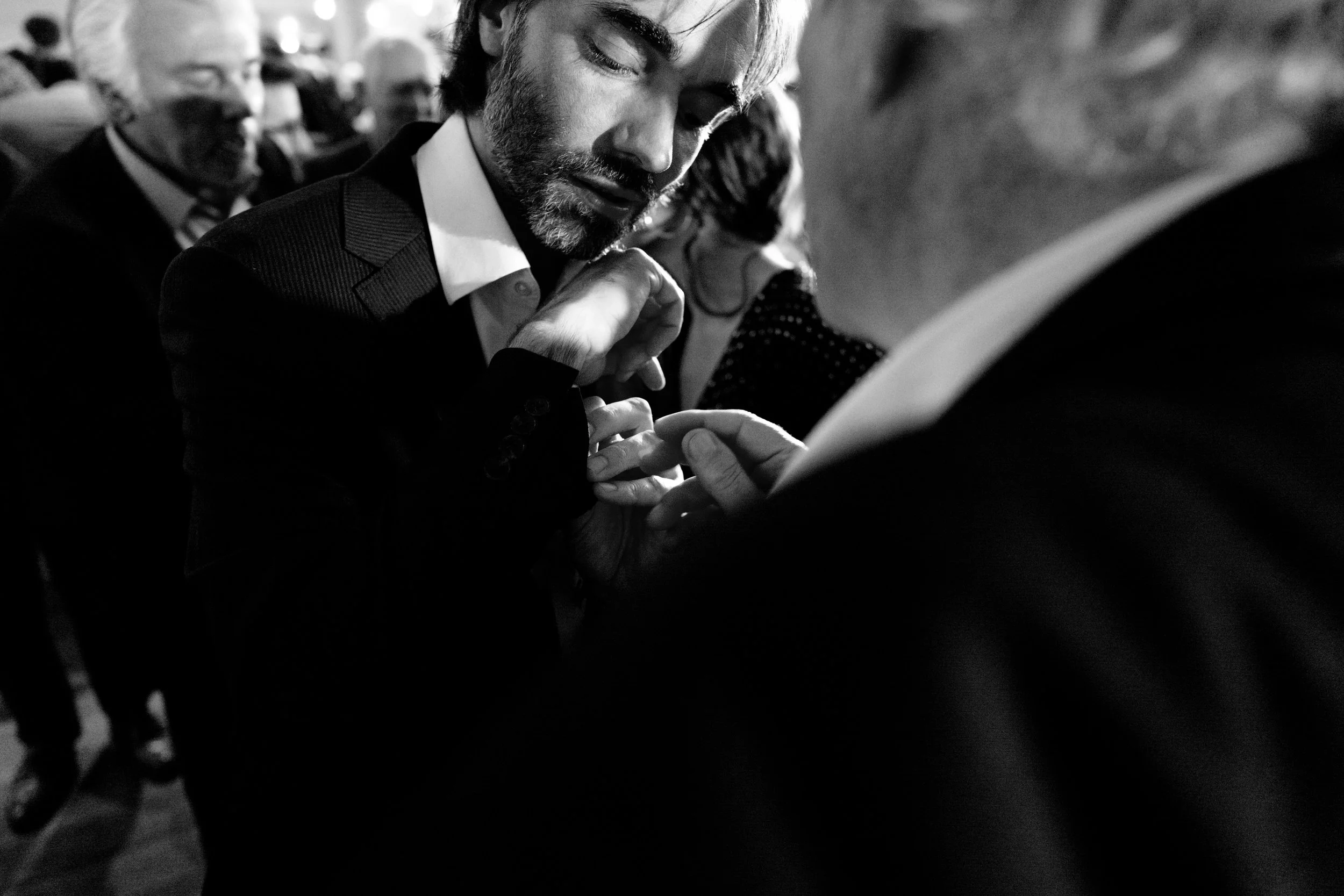 Remise du bouton de manchette, Reunion politique à La Fabrique du Nouveau Paris