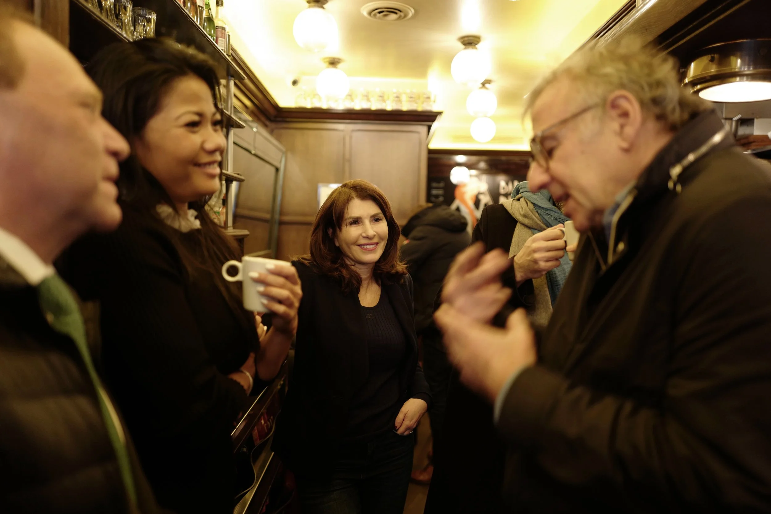 Déambulation avec Manon Laporte, tête de liste pour Paris 7