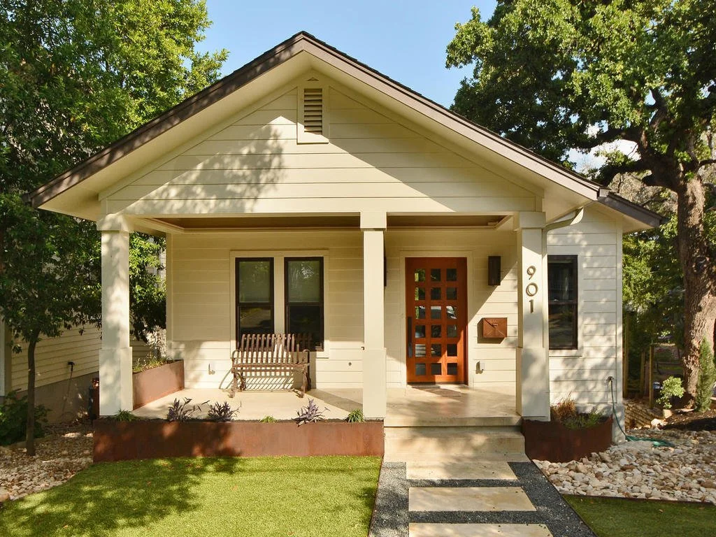 Bungalow-Remodel-Kemah-TX-Modern-Home-front-exterior