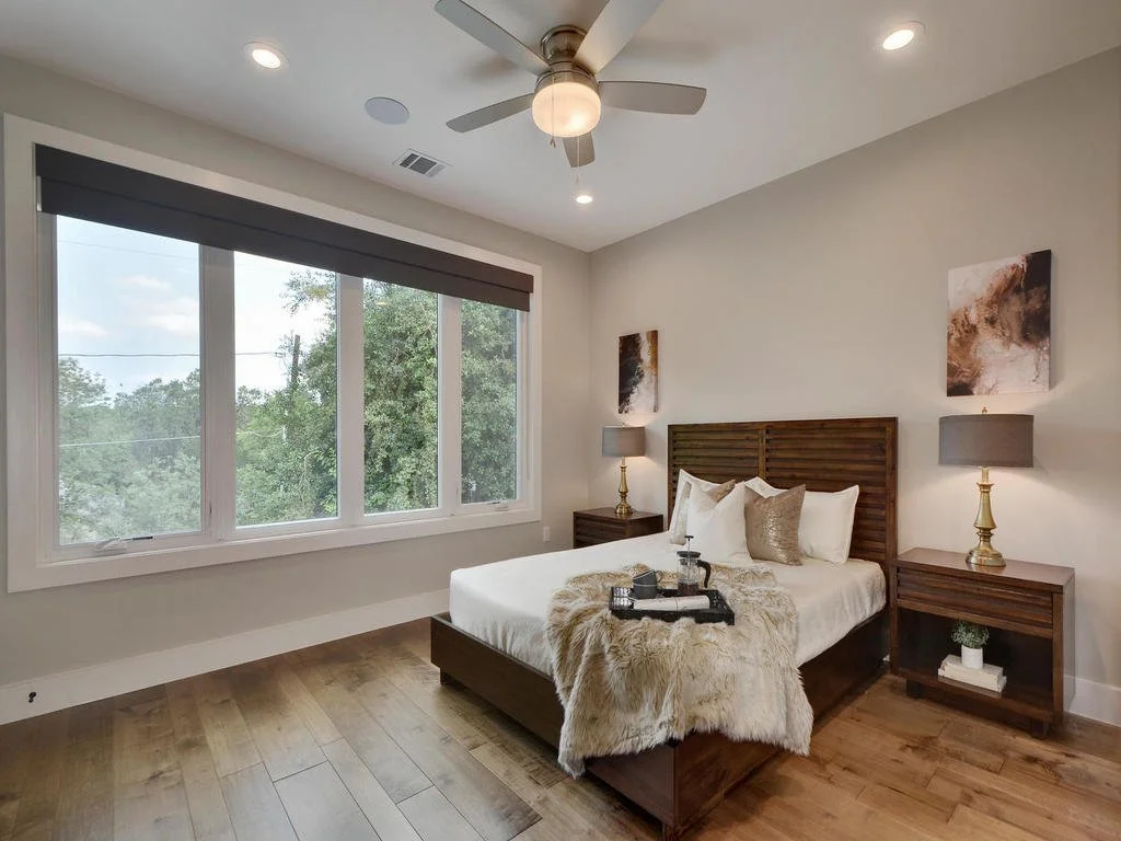 Bungalow-Remodel-Kemah-TX-Modern-Home-primary-bedroom