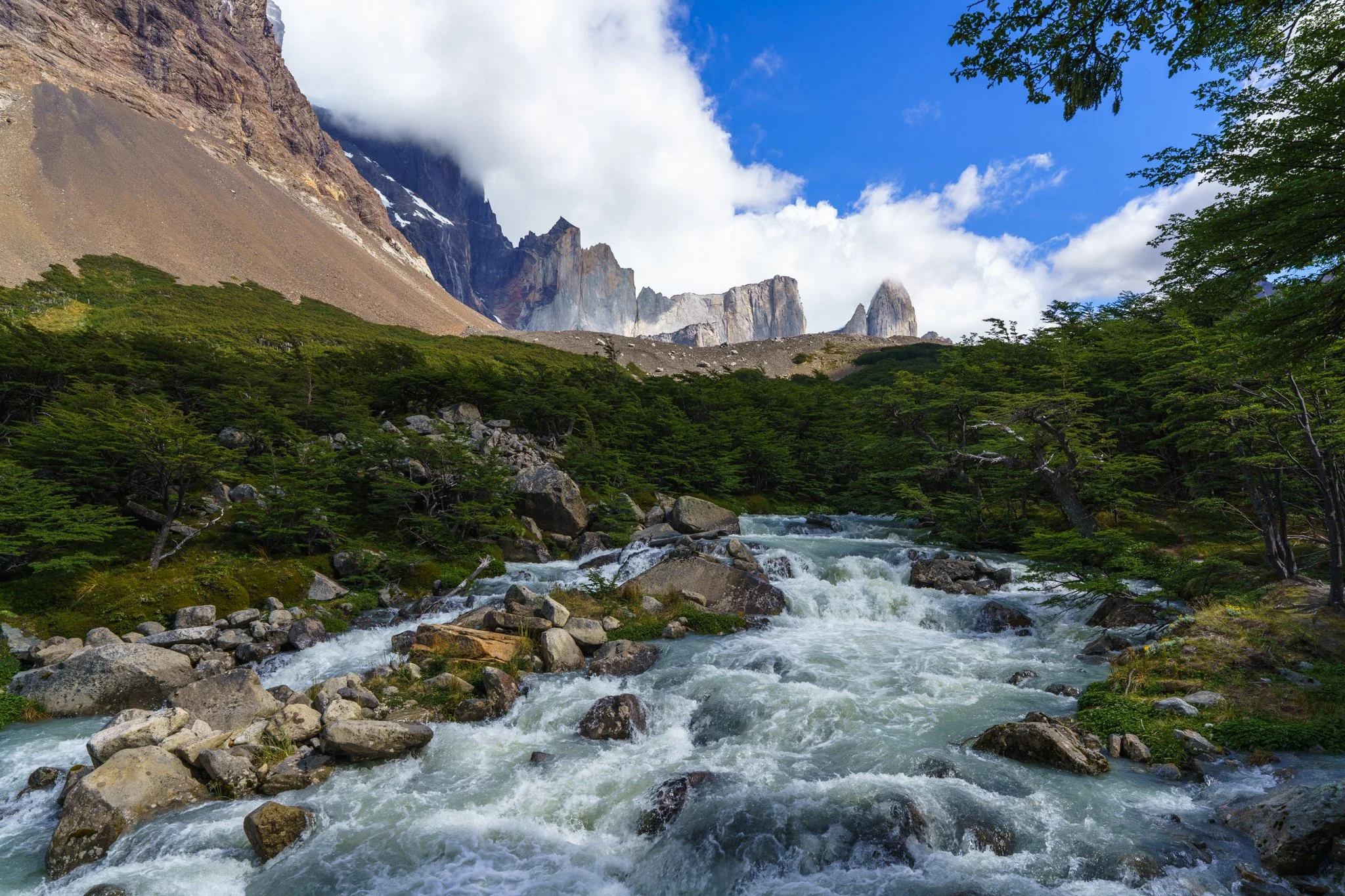 Valle del Frances, Torres Del Paine National Park