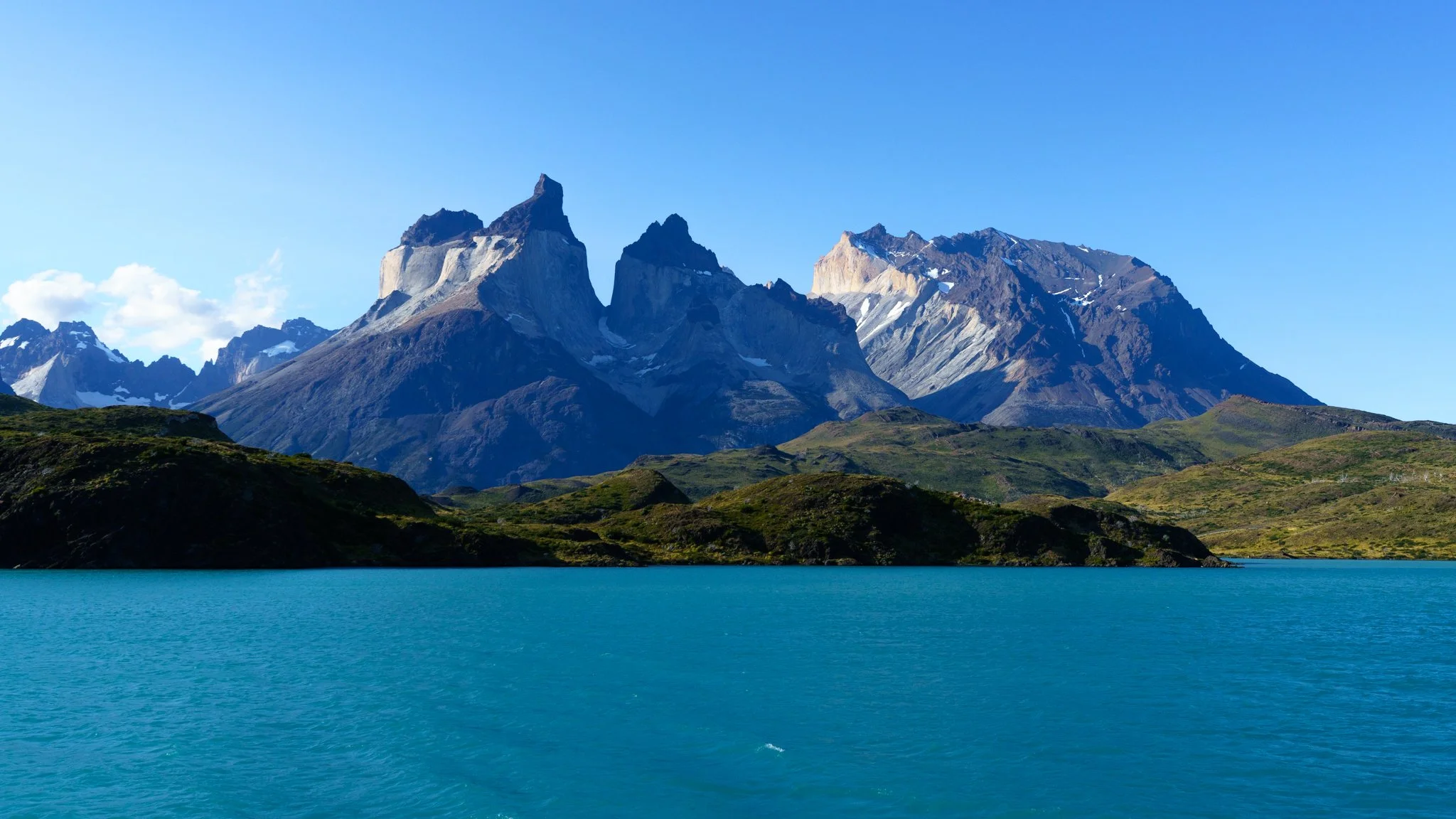 Cuernos Del Paine from Lago Pehoe