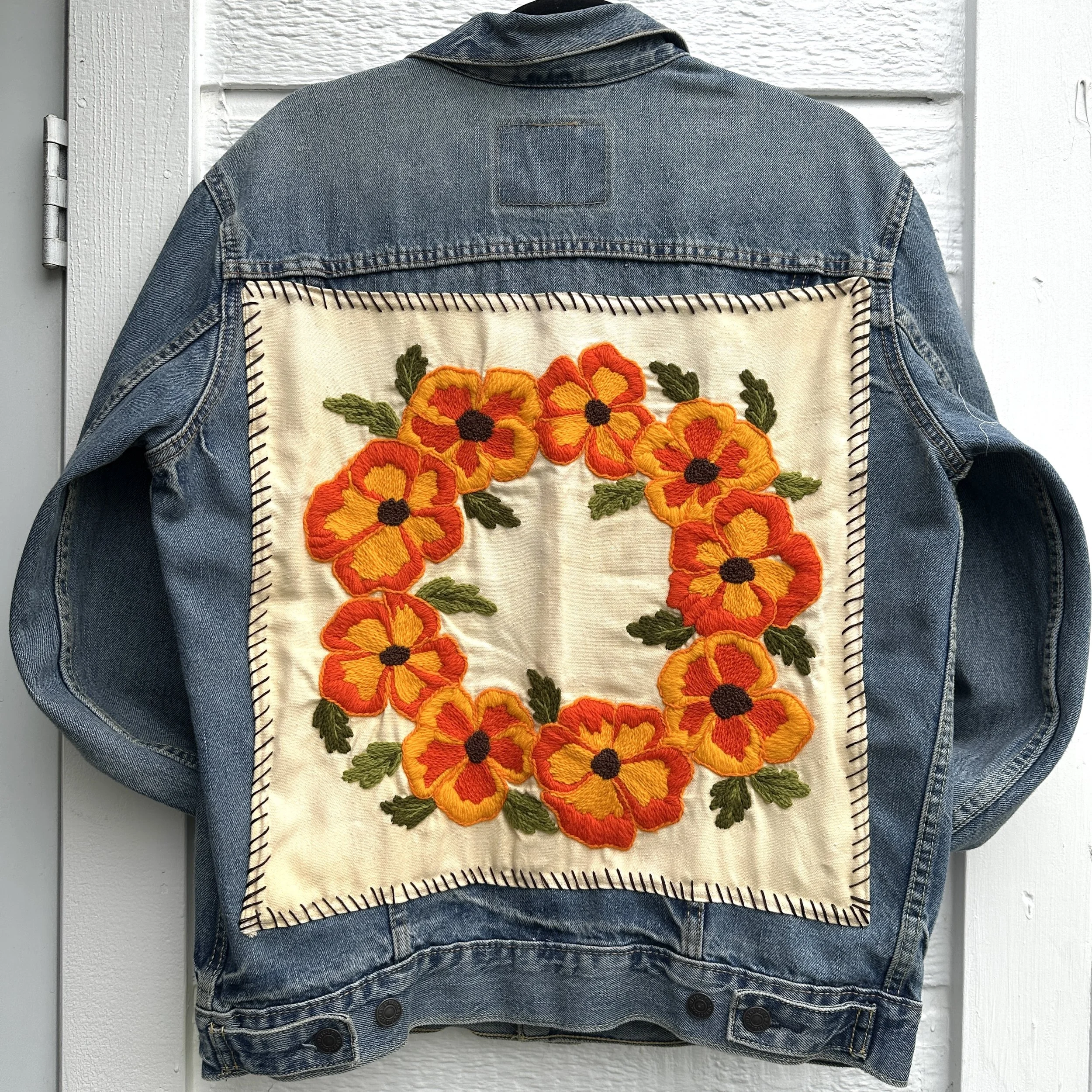 🧡Levis Jean Jacket Vintage Orange Flower  Crewel