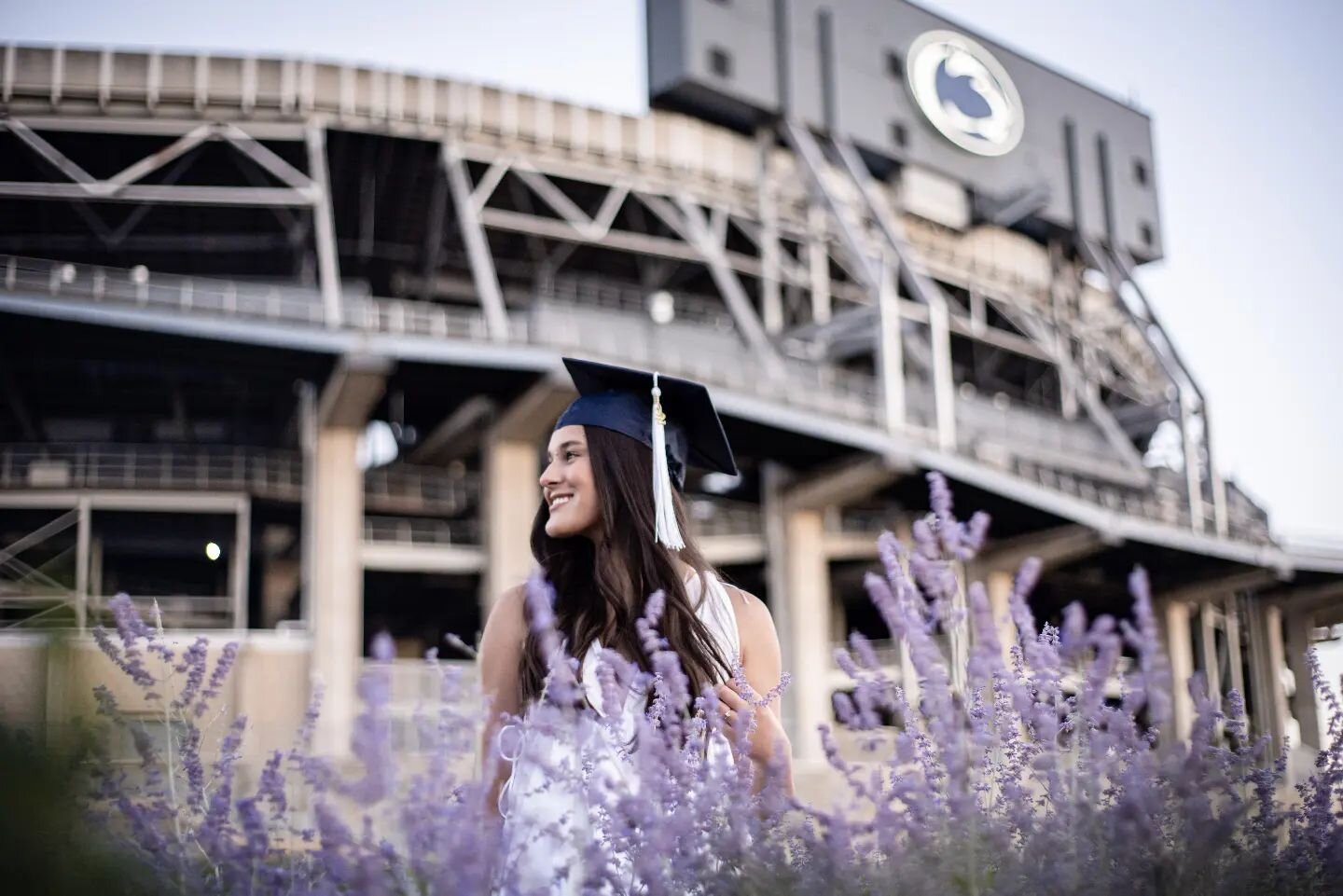 PENN STATE 2022 FALL GRADUATES!!!!

I know this semester just started but graduation will be here before you know it and my schedule will book up fast!! 

Message me now to talk about your cap and gown session!!

#pennstate #pennstatephotographer #pe