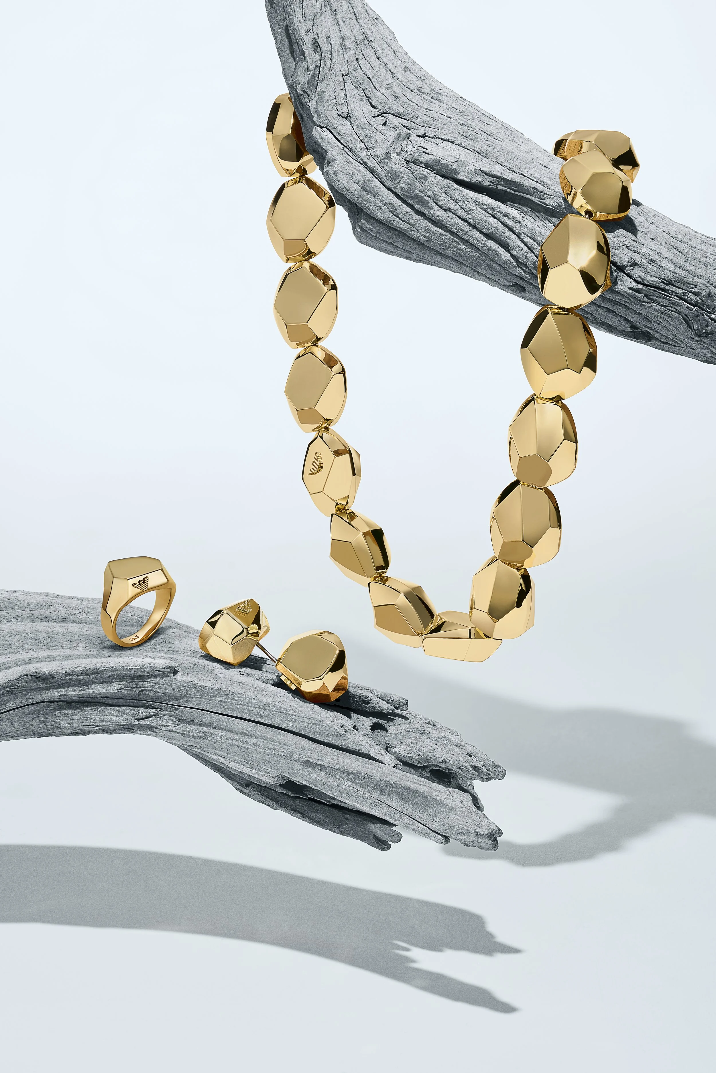 AR6502889_SP25_07v2 copy.jpg