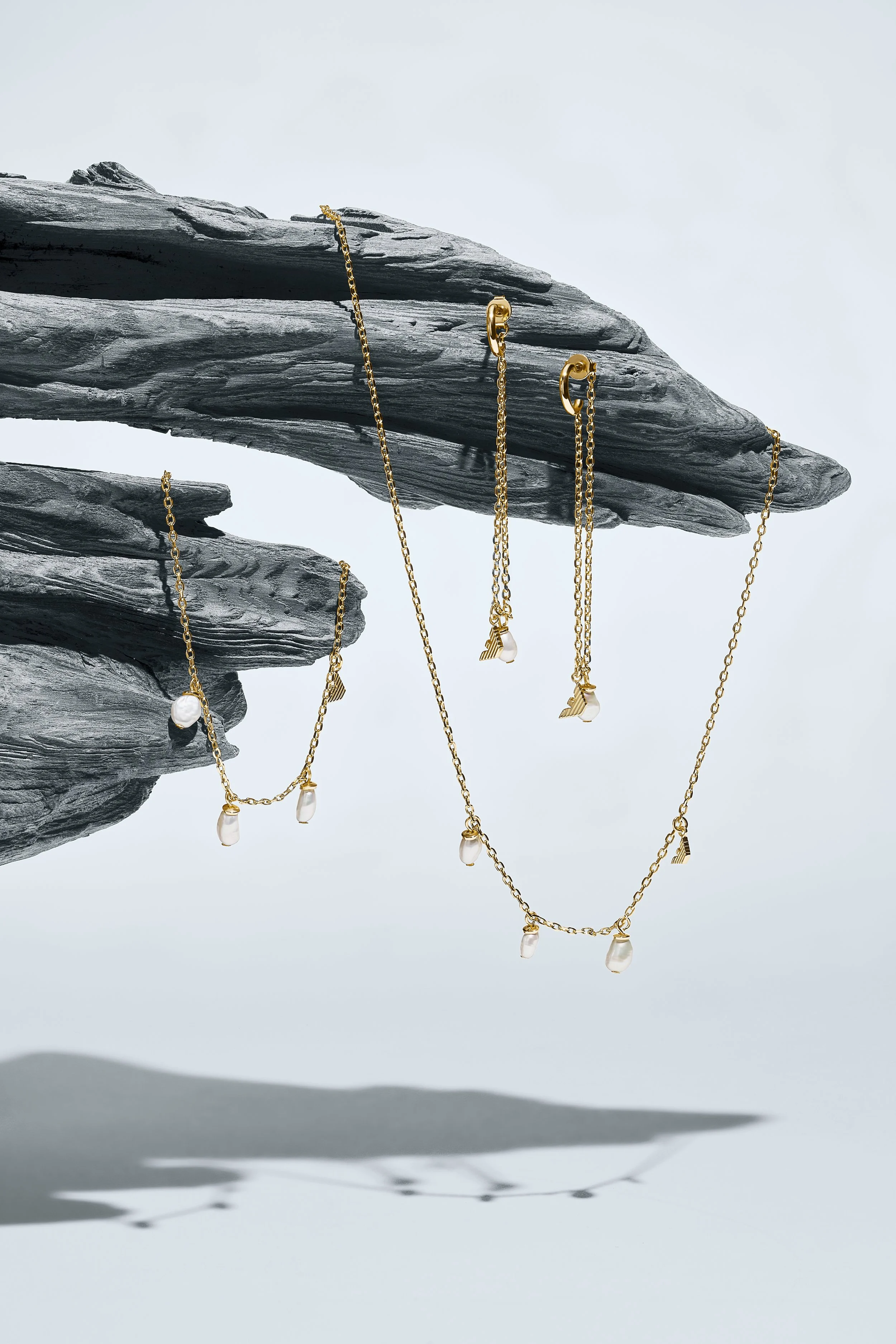 AR6502889_SP25_07 copy.jpg