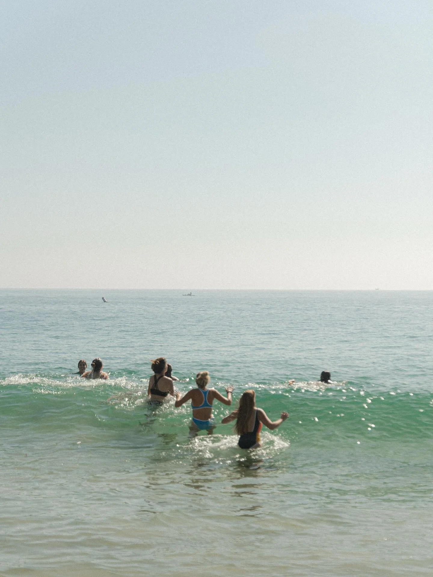 Public Service Announcement from Salt&mdash; ☺️

Just our reminder that while fall is around the corner, it&rsquo;s still sunny with clear beaches because all the vacationers have gone home. We highly recommend salt water and Salt Psychotherapy! A sw