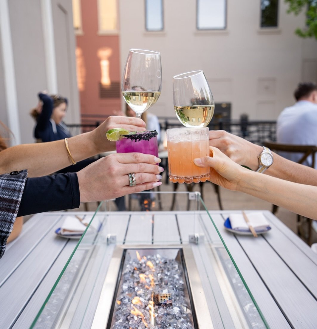 Cheers to the weekend! 🥂 Our beautiful fire pit tables have arrived just in time to elevate your outdoor gatherings.

Come spend your weekend with us and don&rsquo;t forget to reserve your table through the link in our bio. 

#nikkosouthlake #southl