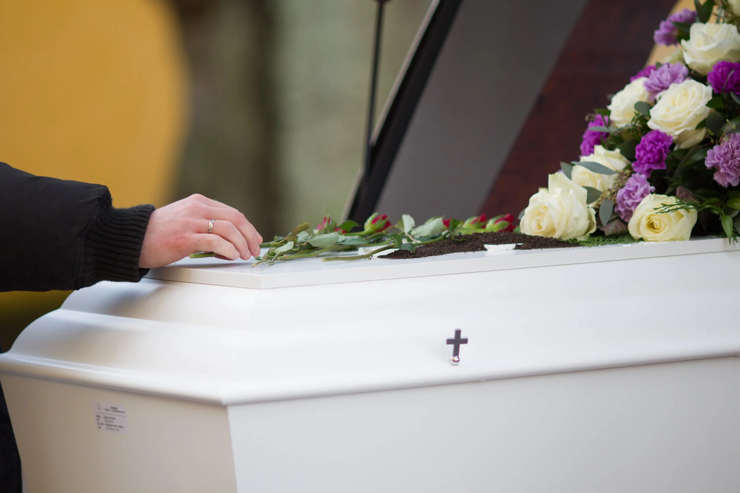 How Much Does Cremation Cost in Los Angeles, CA? Packages, Pricing &amp; What’s Included (2026 Guide)&nbsp;
