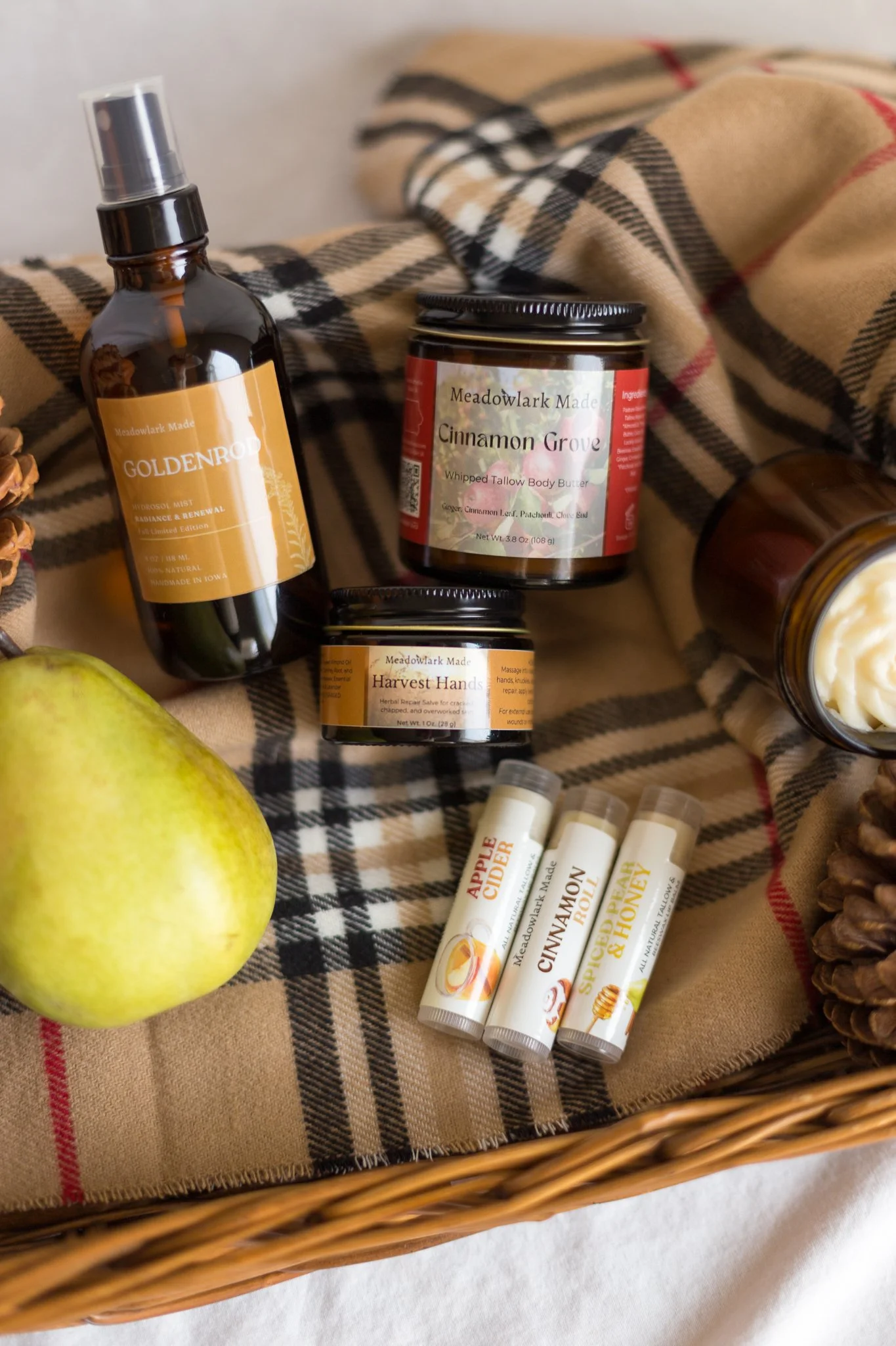 Fall2026HarvestCollectionBasket.jpg