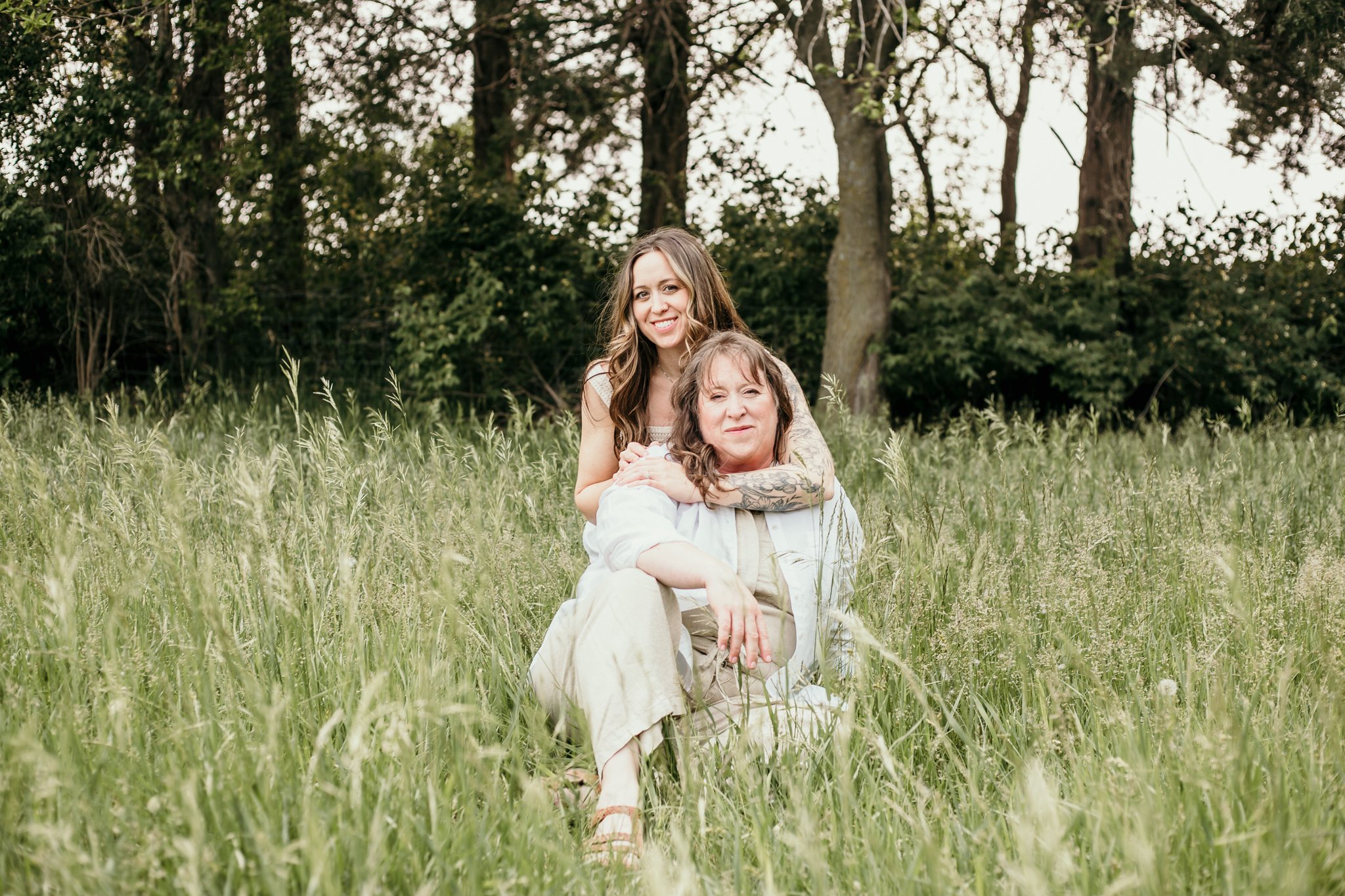 Sydney McKinley and Heather Scar, mother-daughter makers behind the skincare brand Meadowlark Made