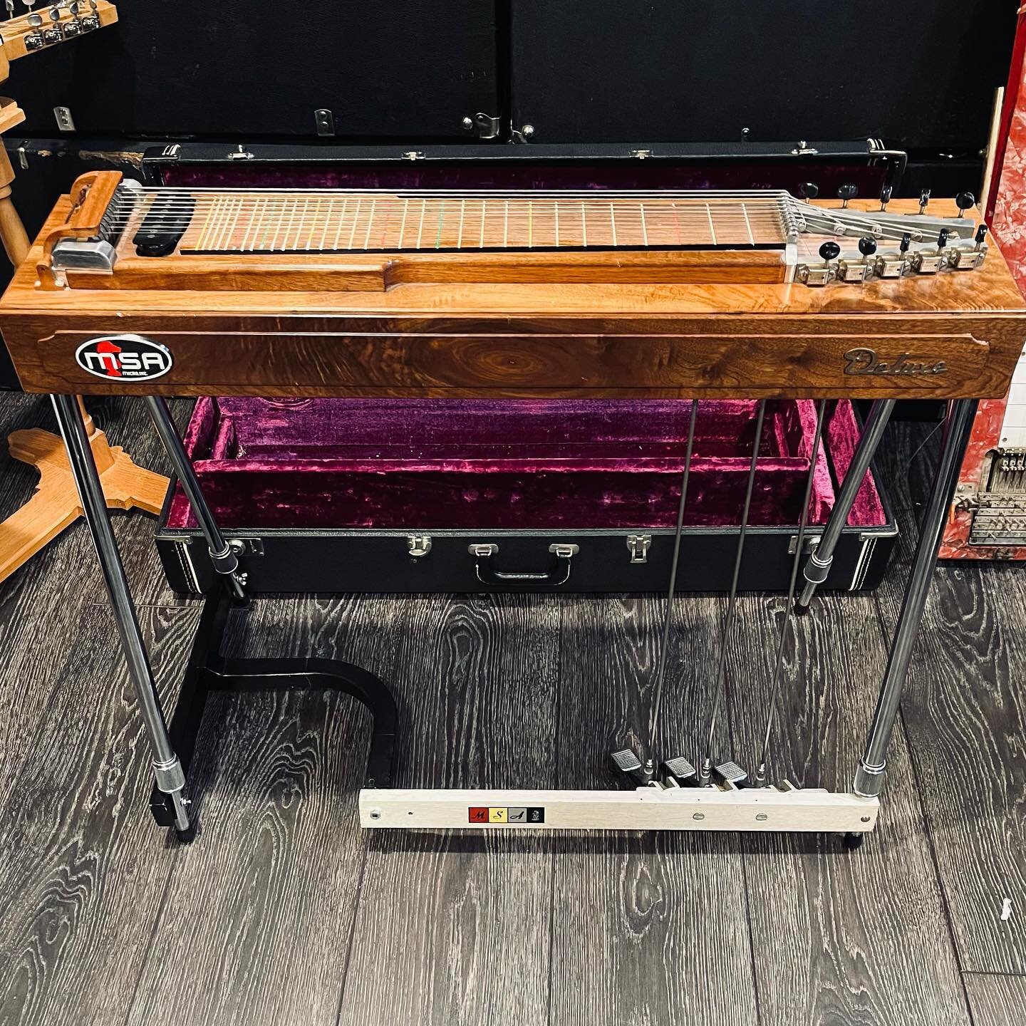 Got back from another Steel Safari. 

Still trying to make heads or tails out of what I picked up. 

A Multikord for parts at best. 

A homemade Electraharp. A really neat eight string Lap steel with its own stand. 

Last but not least&hellip;. A sma