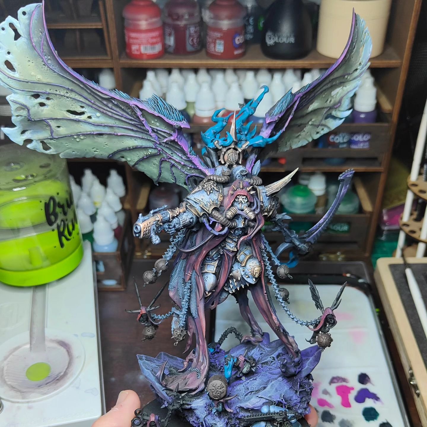 Currently working on Mortarian for myself as well as sorting some commissions.

Really pushing myself with NMM, Punchy vibrant colours and base quality. Really enjoying myself here!!

&nbsp;#miniaturepainting&nbsp;#miniature&nbsp;#warhammer40k&nbsp;#