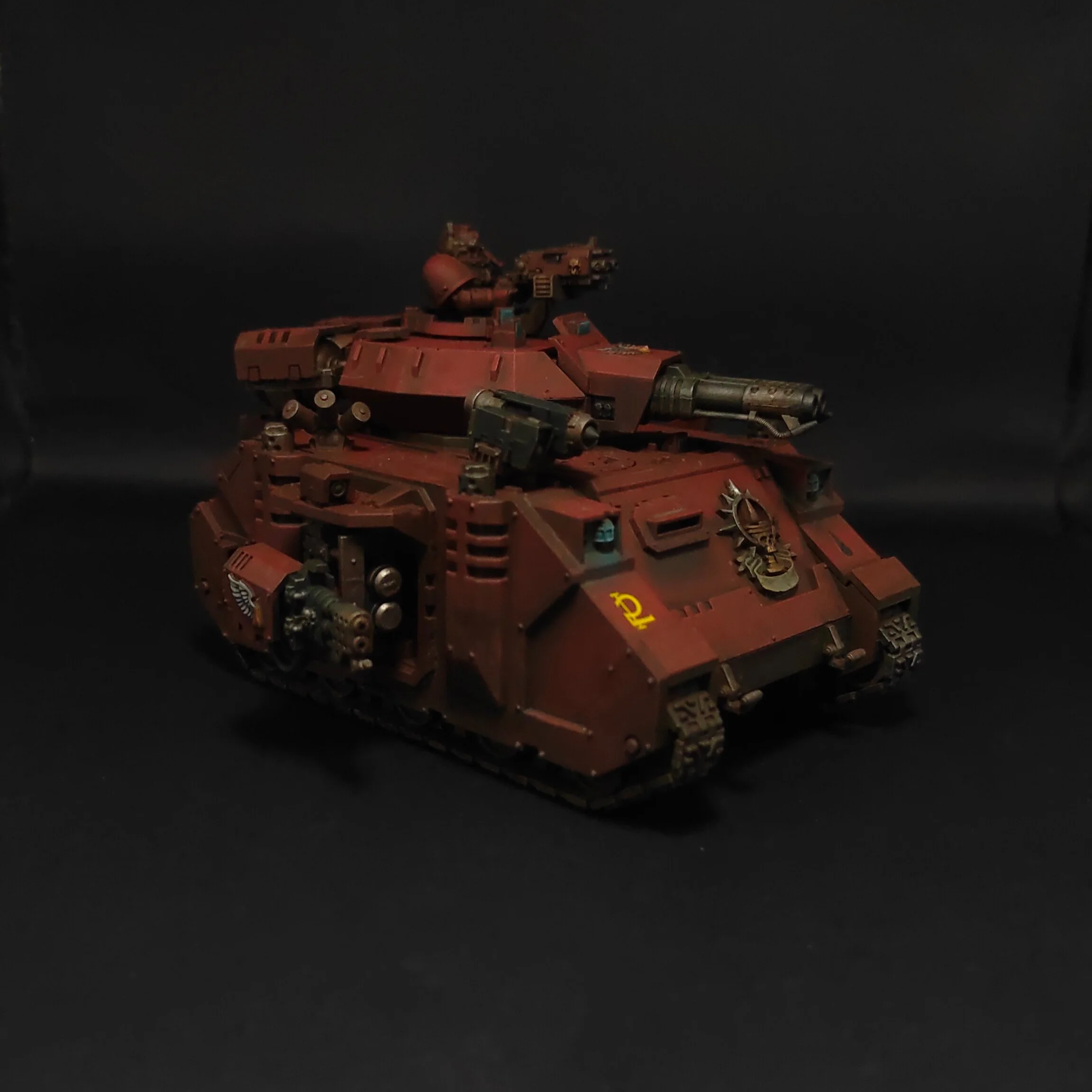 More lovely tanky goodness, this time with the classic Predator, all magnetised for different loadouts!

Looking for a commission yourself? Feel free to DM me or use my contact form on:

www.wrightyminis.co.uk

@elementgames_sh
@warhammerofficial

#w