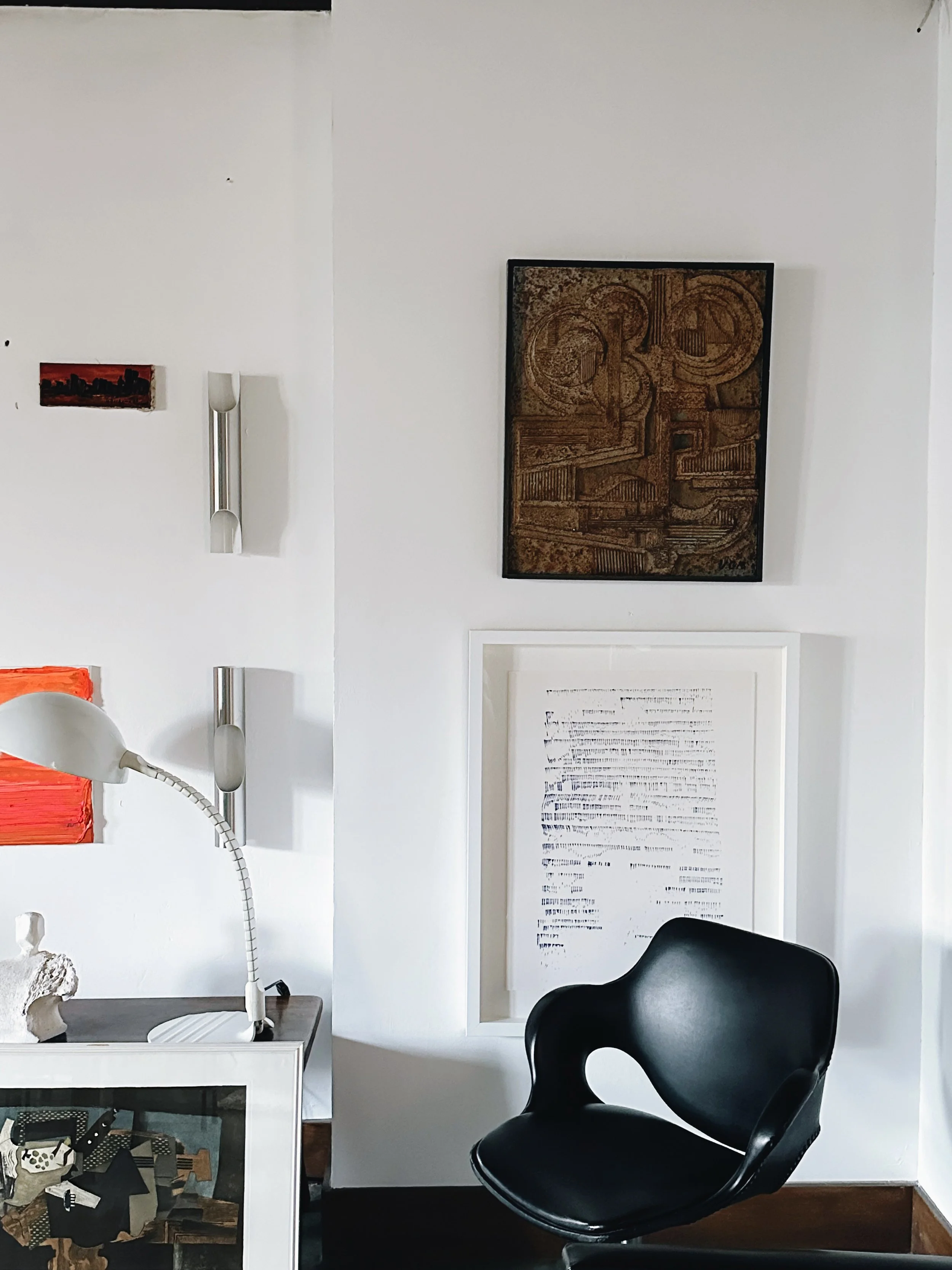 gallery setting 2.JPG