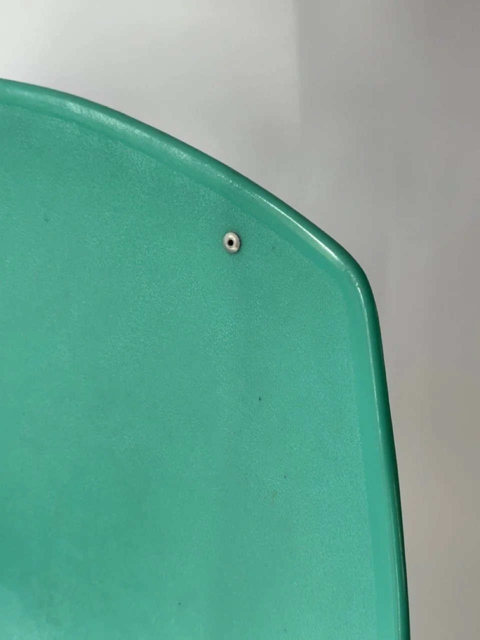 pair of vintage Meurop Pierre Guariche shell chairs detail 2.jpeg