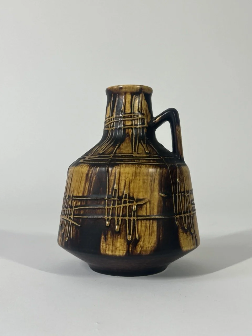 ILKRA Keramik vase in brown and ochre.jpeg