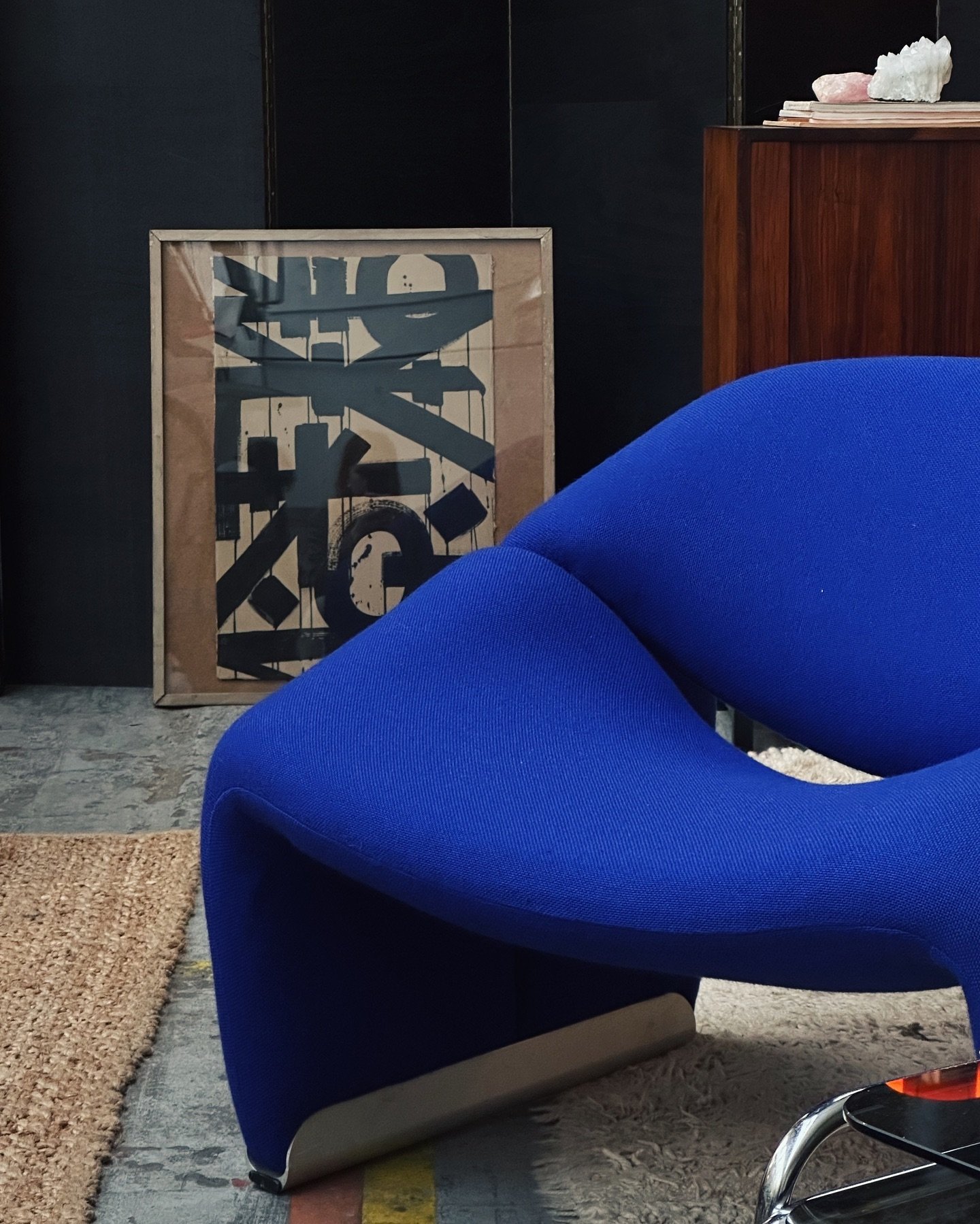 What an incredible experience today on day 1 of the @a_designmarket weekend!
Amazing people, furniture and atmosphere. Thank you for all your love and feedback! Looking forward to day 2 😍💙