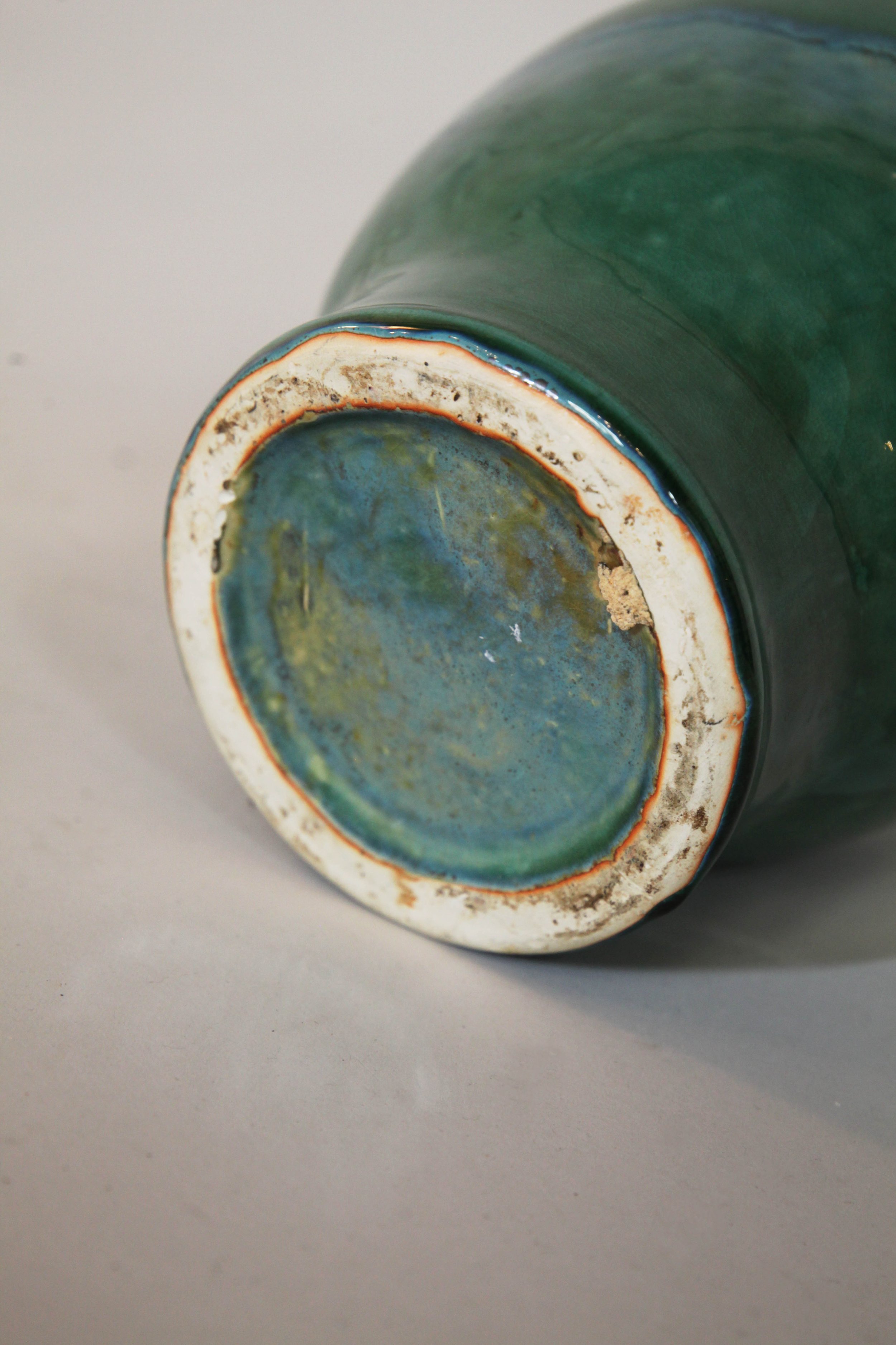 Green glazed Martaban vase bottom.jpg