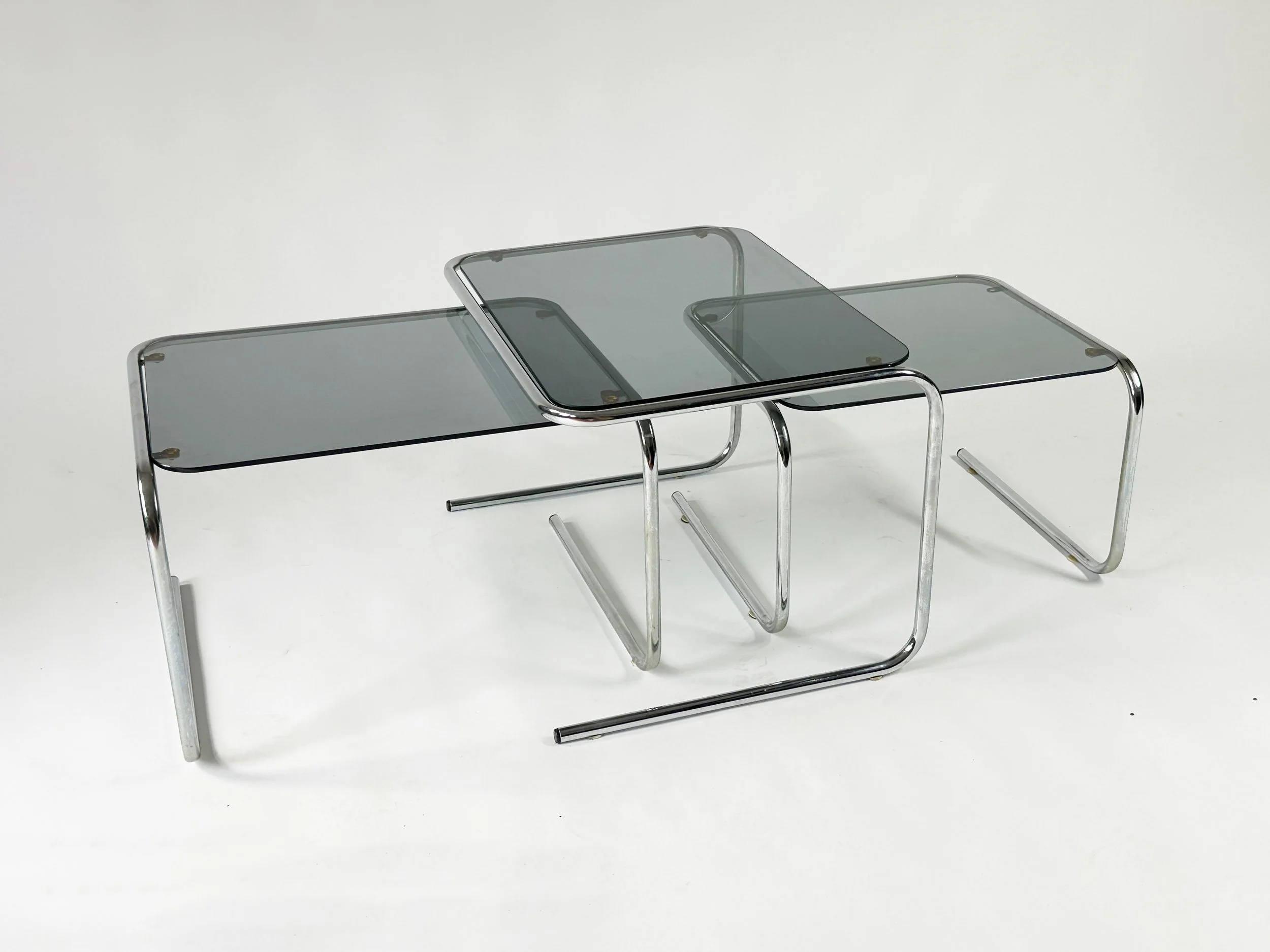 set of three nesting tables chrome 1970.jpg
