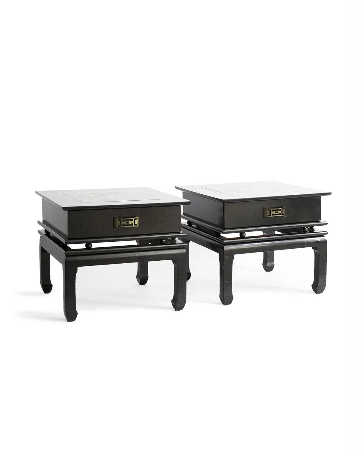 Chinoiserie black laquer bedside tables .jpg
