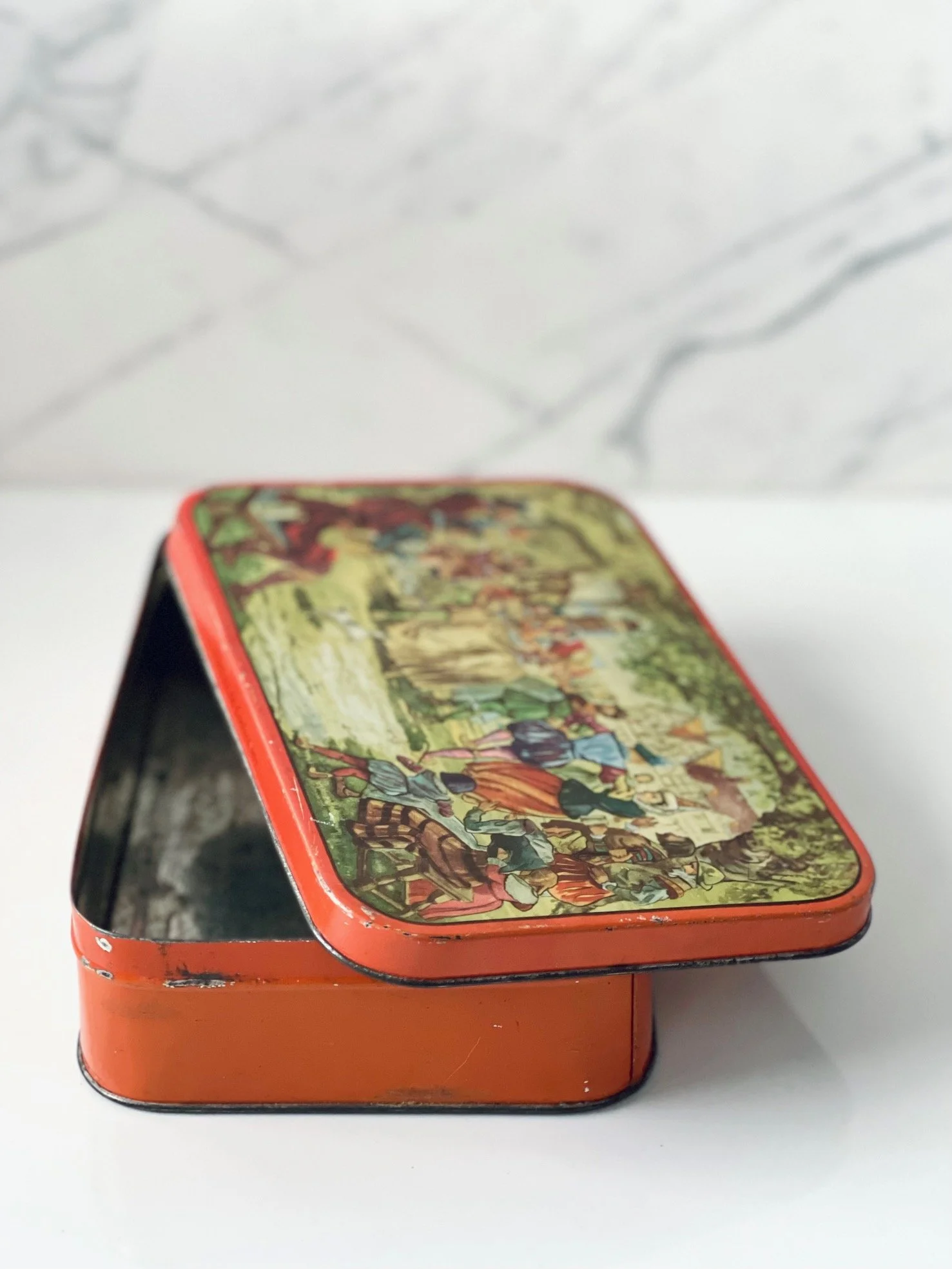 VINTAGE SANDERS MINTS TIN — Folly & Fine Company