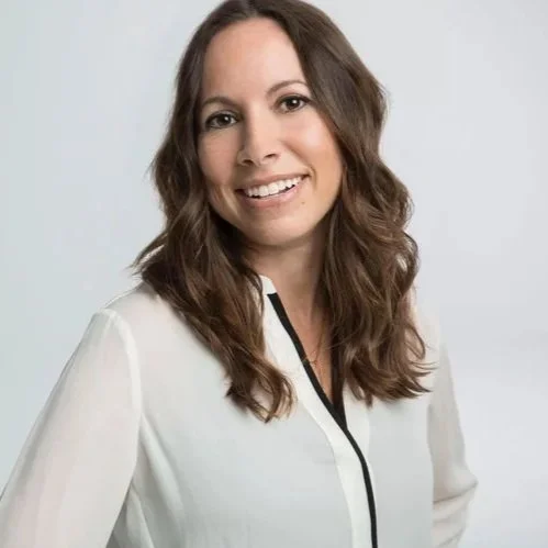 Julie Schwartz, L.OM.
