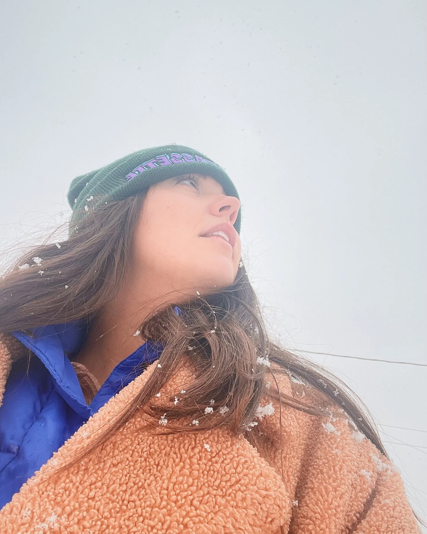 how to fall in love in winter….
be still (sit in the beauty of love for yourself, this is where we begin) 
plan your bliss (looking forward to love is just as perfect as looking right at it) 
celebrate your ceremonies (whether your engaged