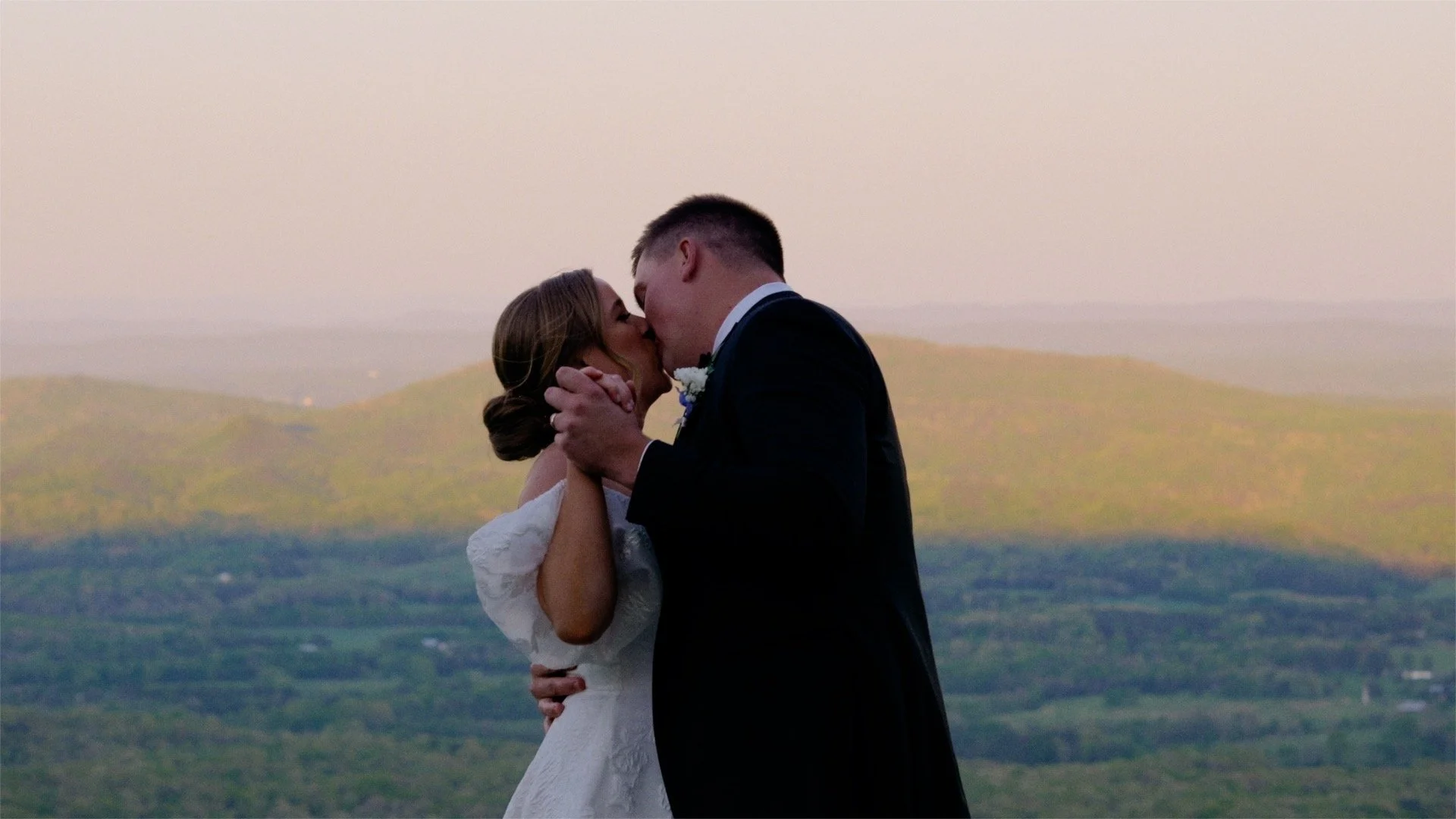 Spring Wedding at The McLemore Golf Resort