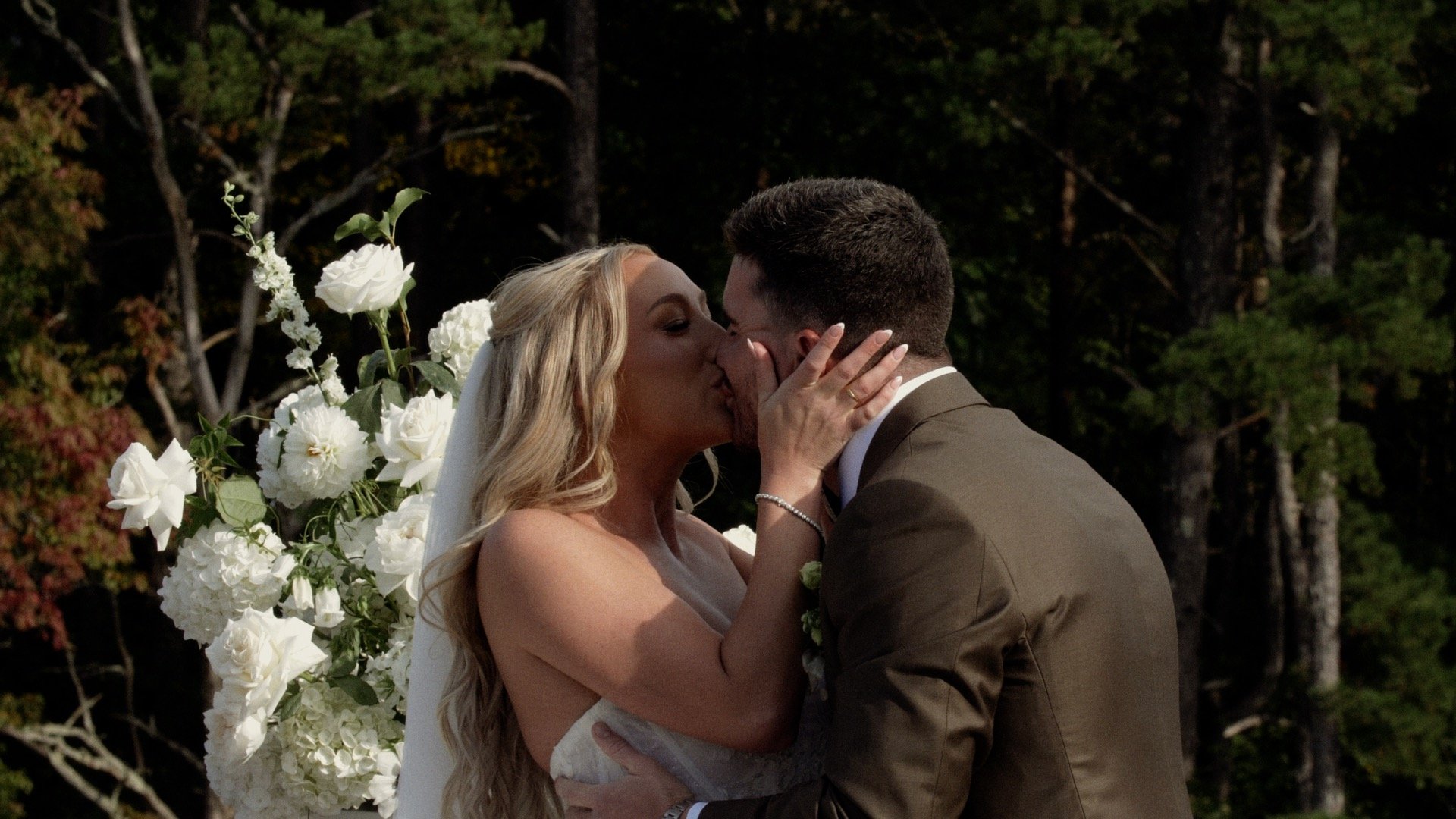 AshleyTylerkissceremony.jpg