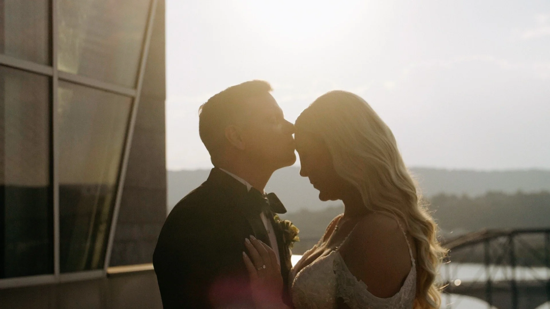 A Wedding at The Hunter Museum