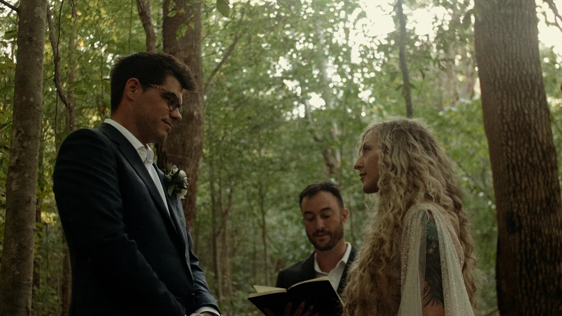 Couple sharing vows in Pot Point Park elopement ceremony.