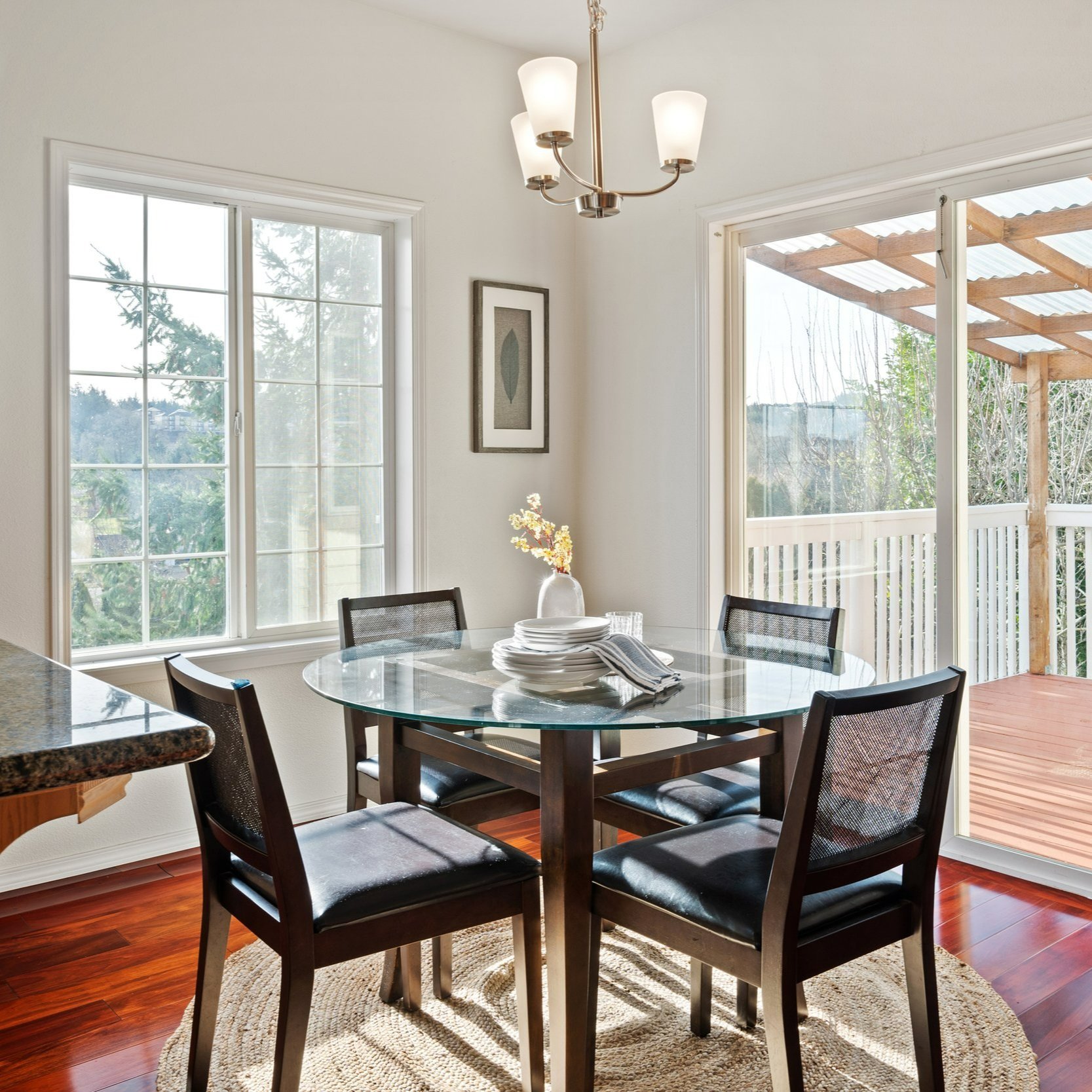 5417-E-Ridge-St-S-20.jpg