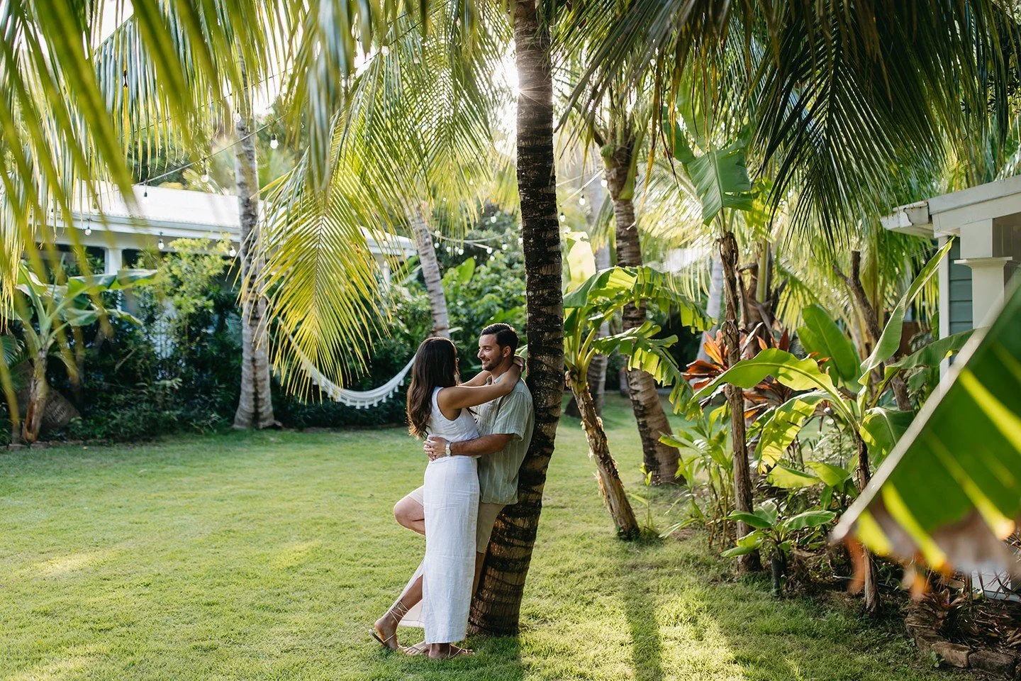 Engagement Season is upon us &amp; we have something special for you! 🥂

Do you know anyone who recently got engaged over the holidays? Head to our website to enter them in our Free Champagne Toast Giveaway! That's right, bubbly for everyone! Checko