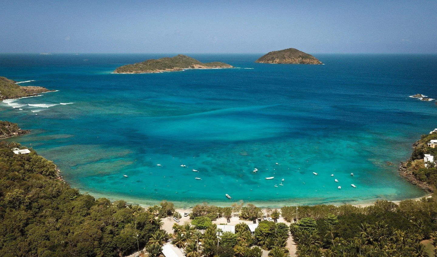 One of the best beaches on the island of St. Thomas is just steps out your front door at The Hideaway. Book your stay here and you'll have full access to the island's backyard right our your doorstep! ☀️ 

...

#stthomas #usvi #USVirginIslands #carib