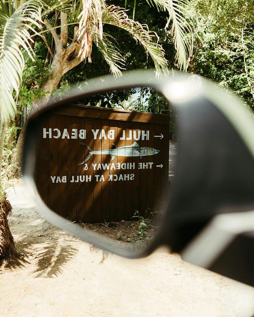 The sign you need that you're going the right direction! Your island getaway + our beach bar @theshackhullbay, what can be better? 😉
...
#hullbay #USVI #stthomas #virginislands #caribbeantravel #beachbar