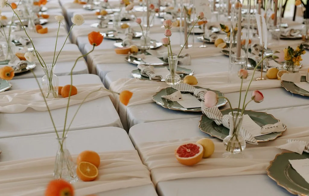 Photography: Hayley Thuss Photography 
Florals: Trille