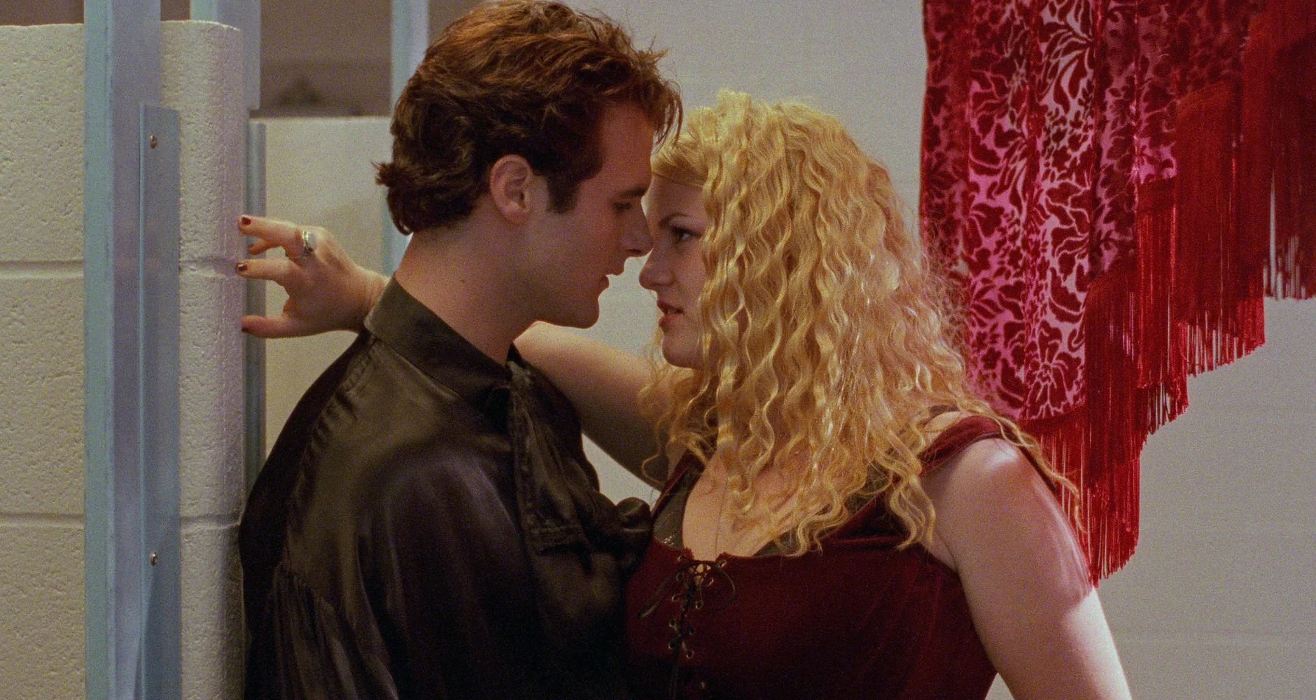 Gypsy 83 directed by Todd Stephens (2001)