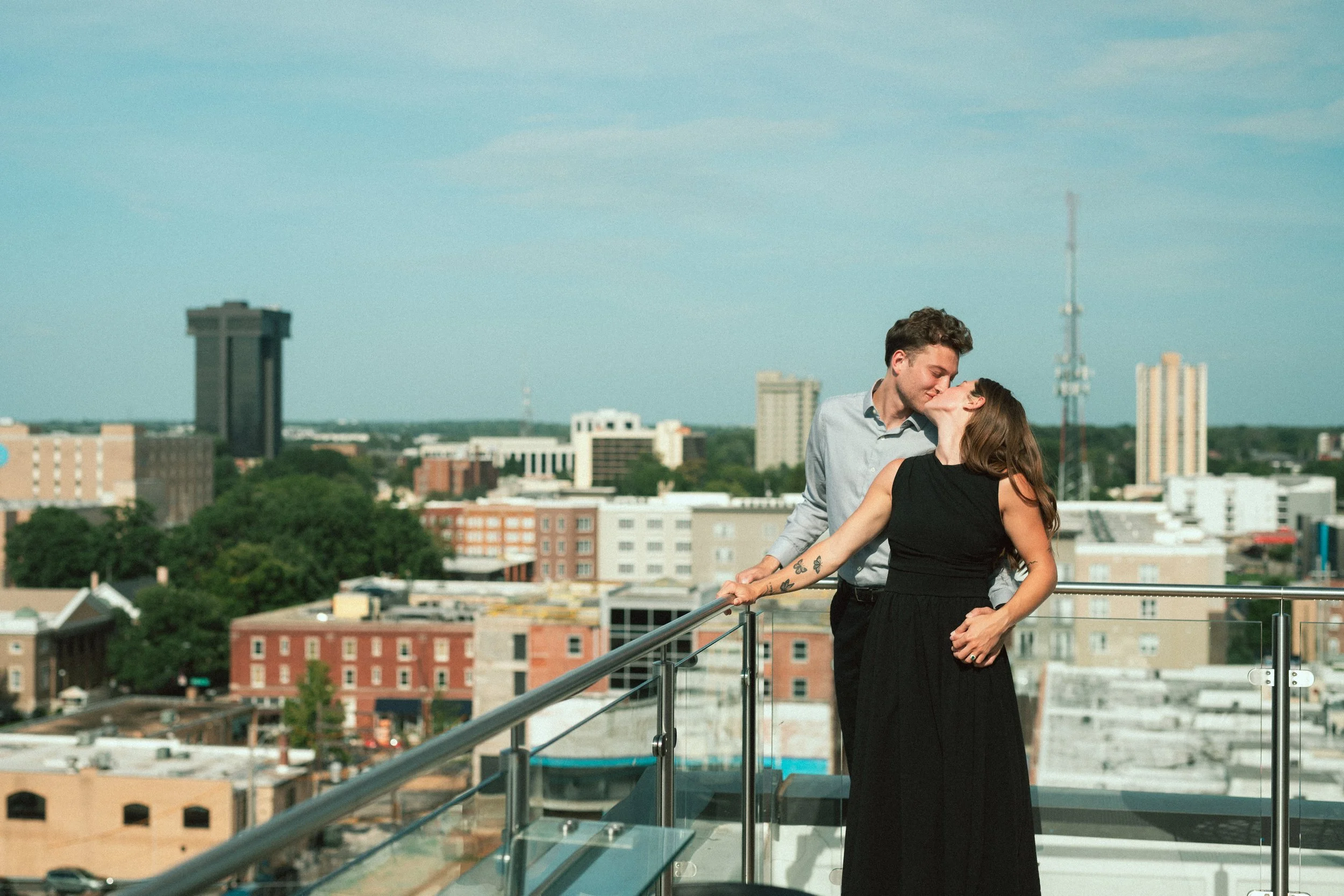 BAYLEE_JOHN_DOWNTOWN_SPRINGFIELD_ENGAGEMENT (4).jpg