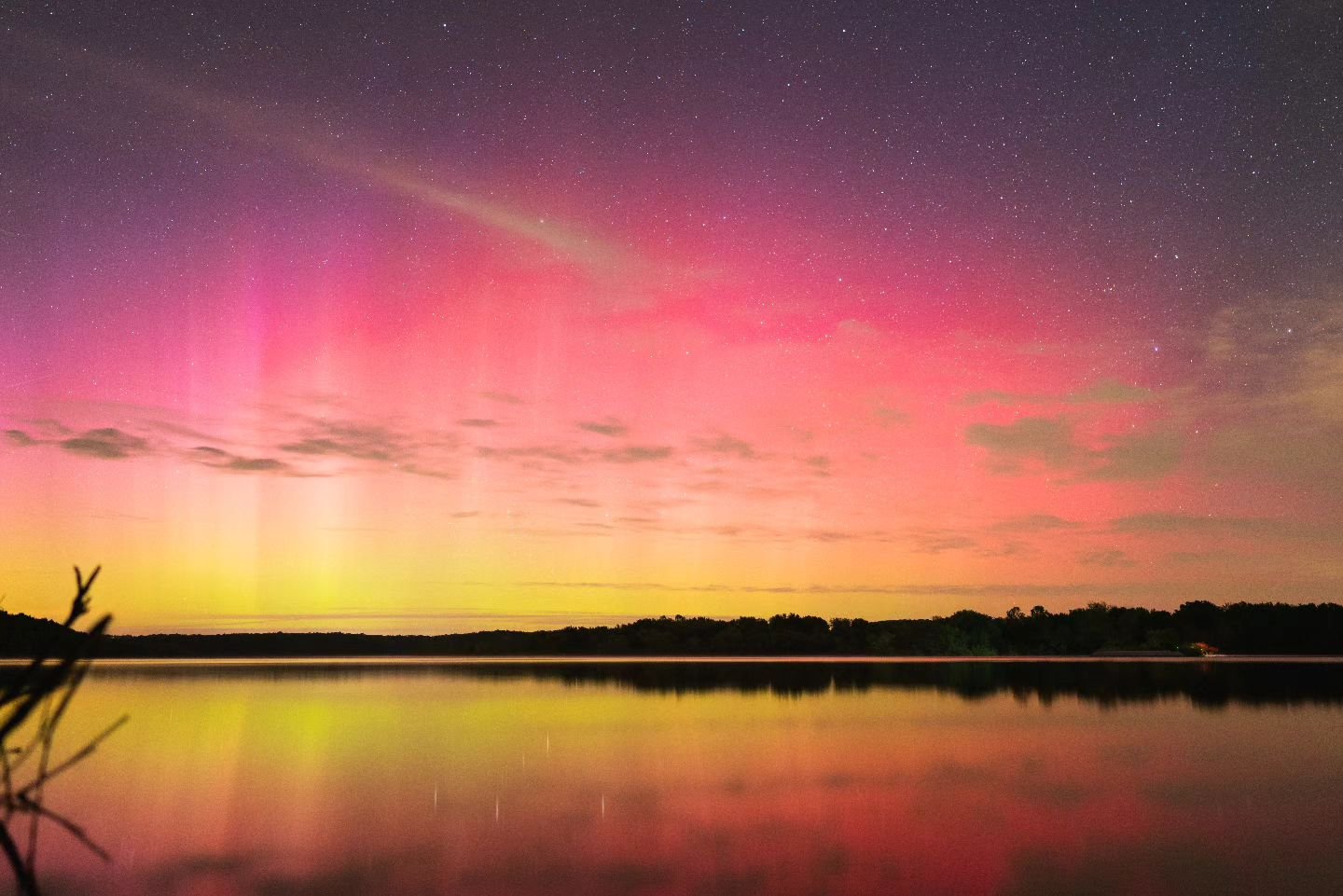 Seeing the northern lights over the midwest last weekend was one of the coolest experiences ever.