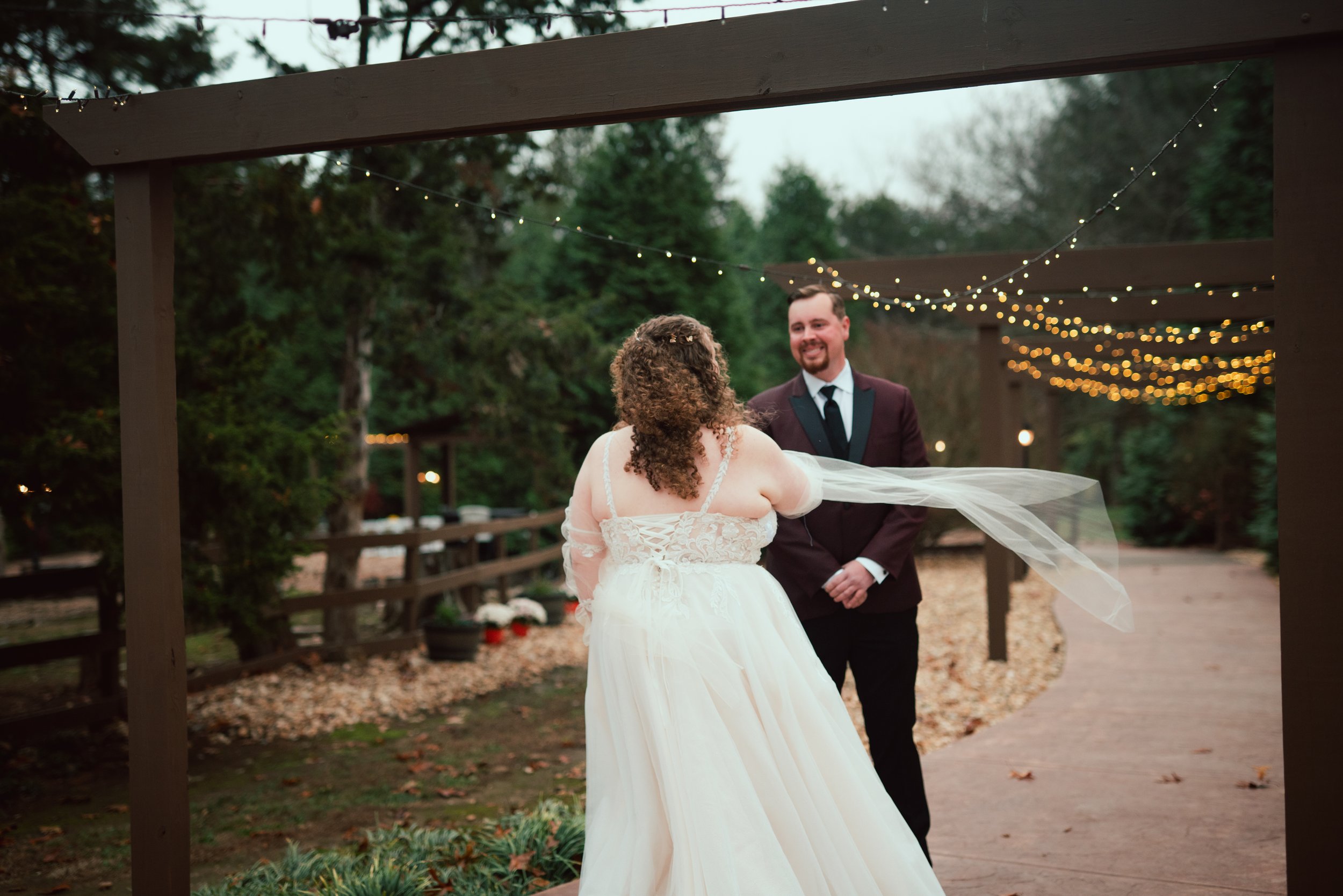 FIRST_LOOK_VOW_READING (10).jpg